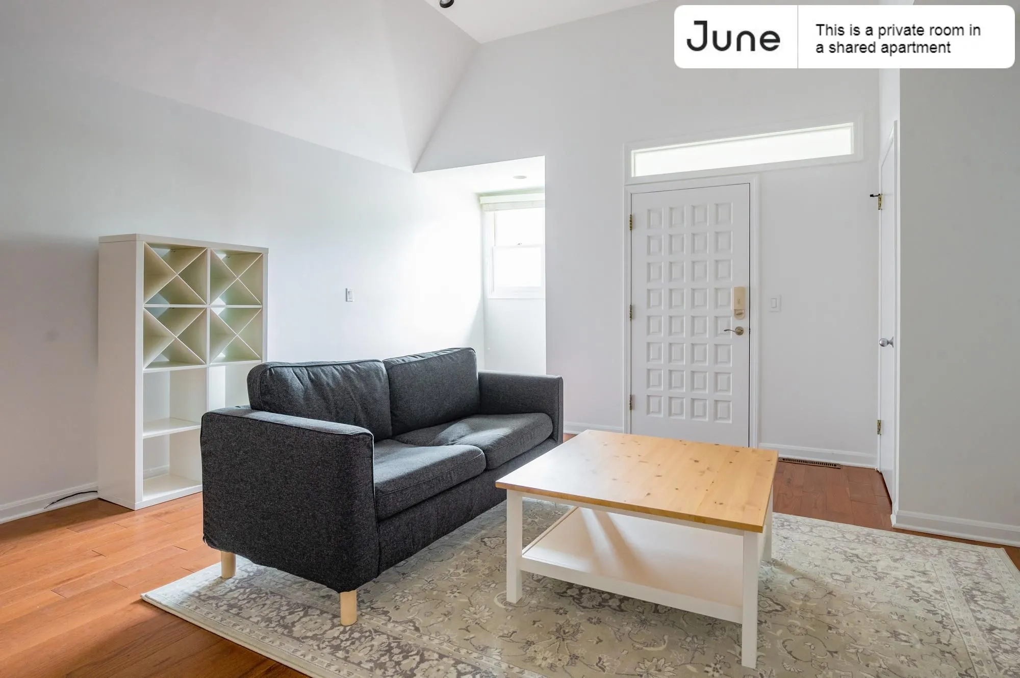 3110 N CLYBOURN AVE 60618-Room For Rent-unit#Apt1-Chicago-IL