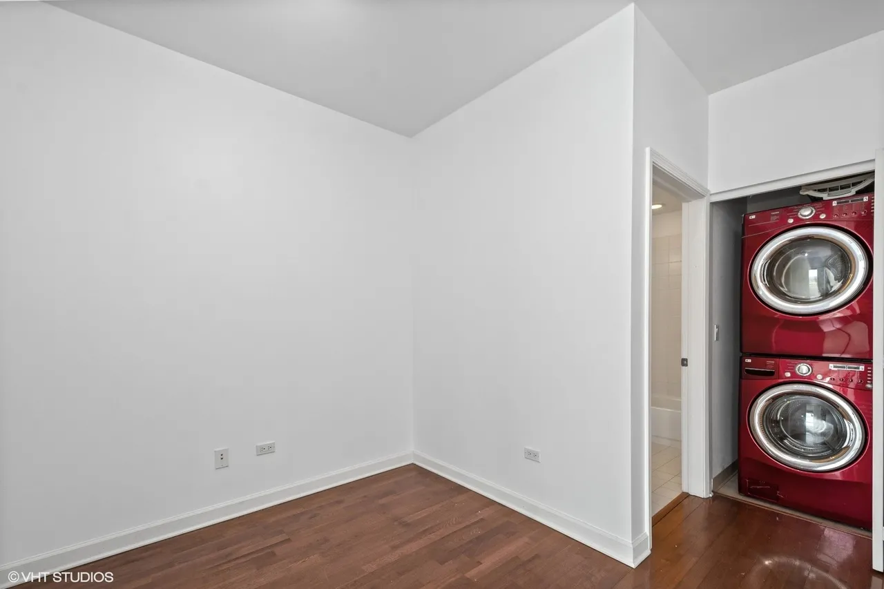 1841 S CALUMET AVE 60616-unit#905-Chicago-IL