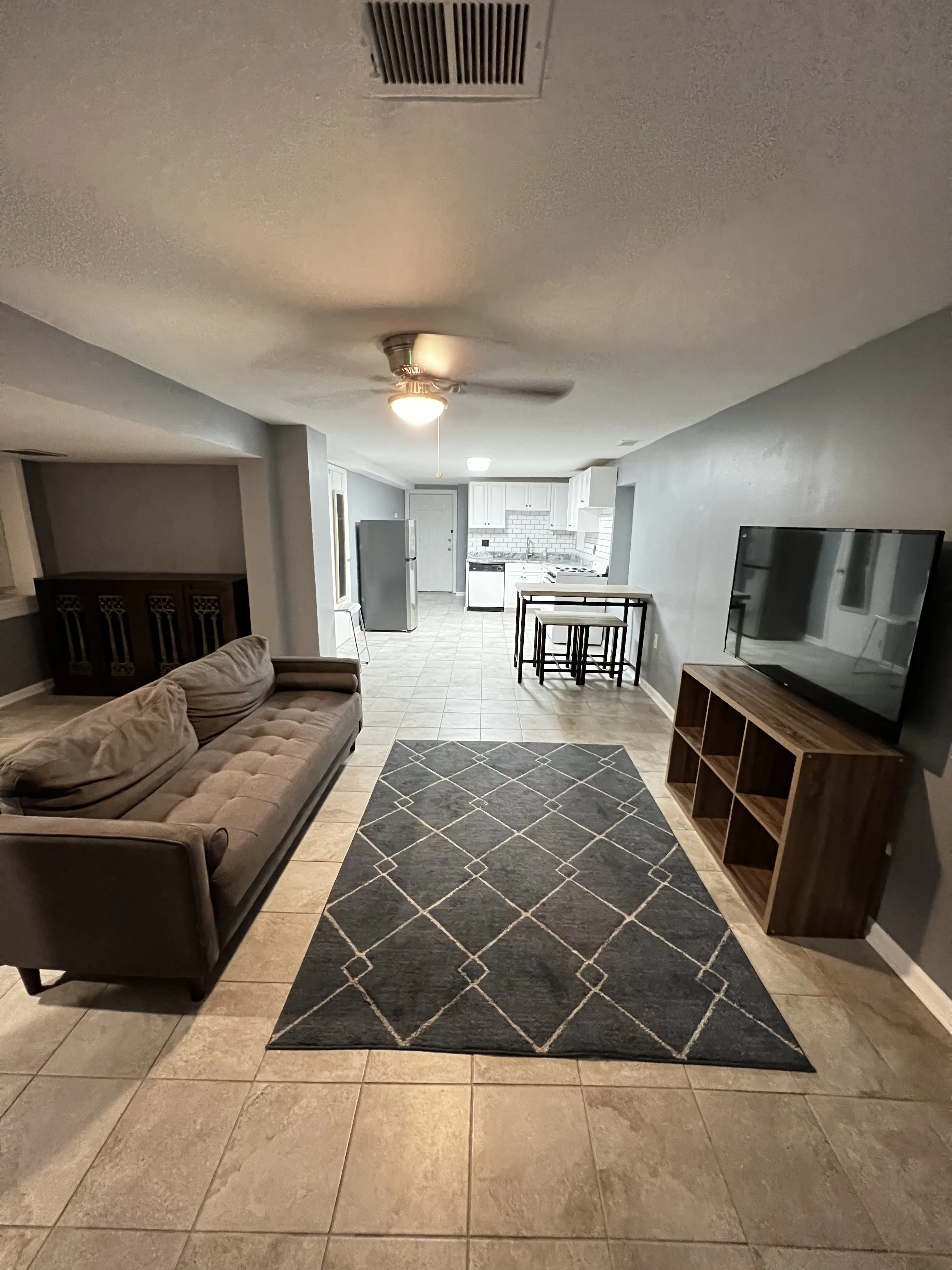 2214 W LYNDALE AVE 60647-unit#GRD-Chicago-IL