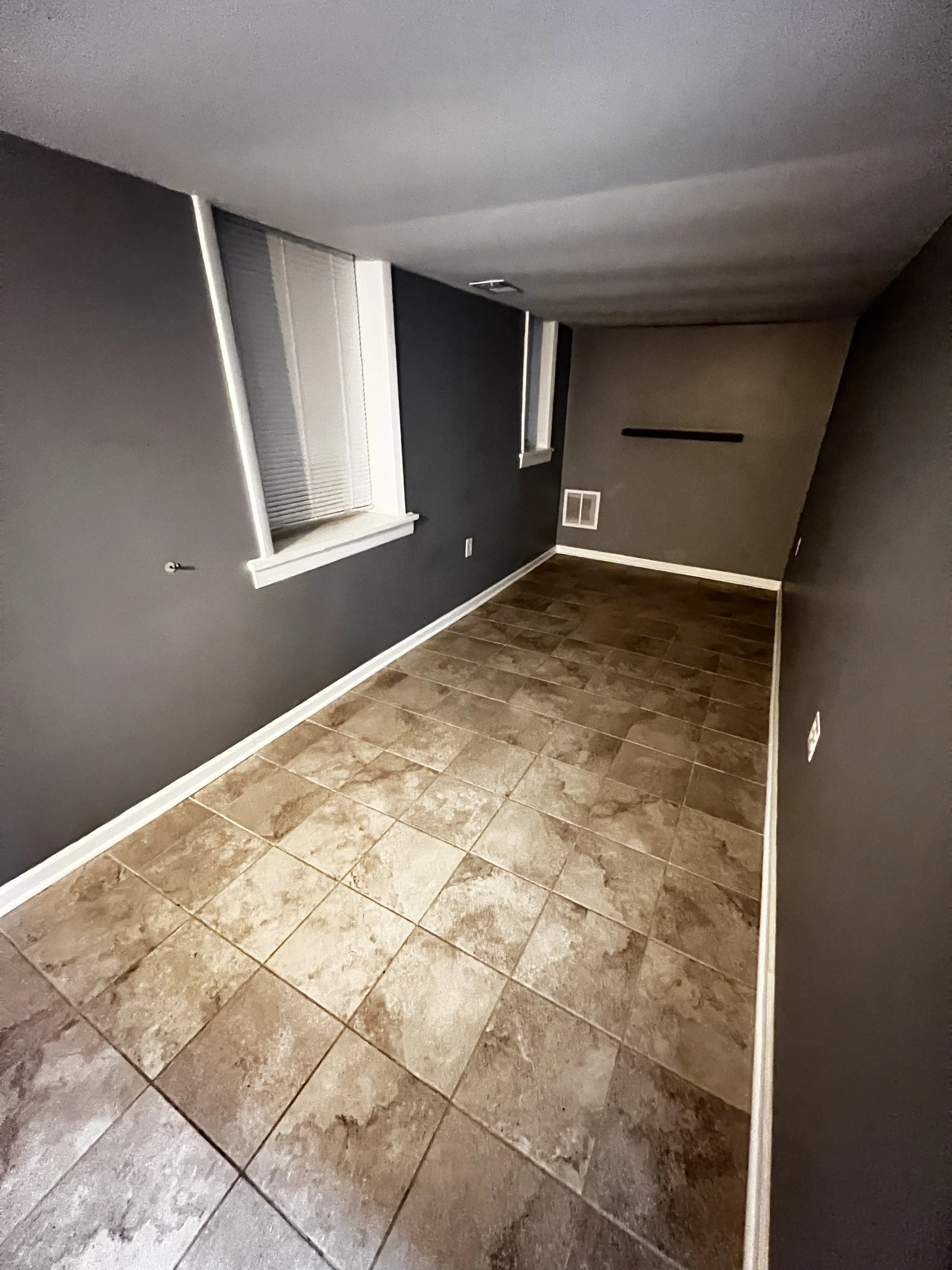 2214 W LYNDALE AVE 60647-unit#GRD-Chicago-IL
