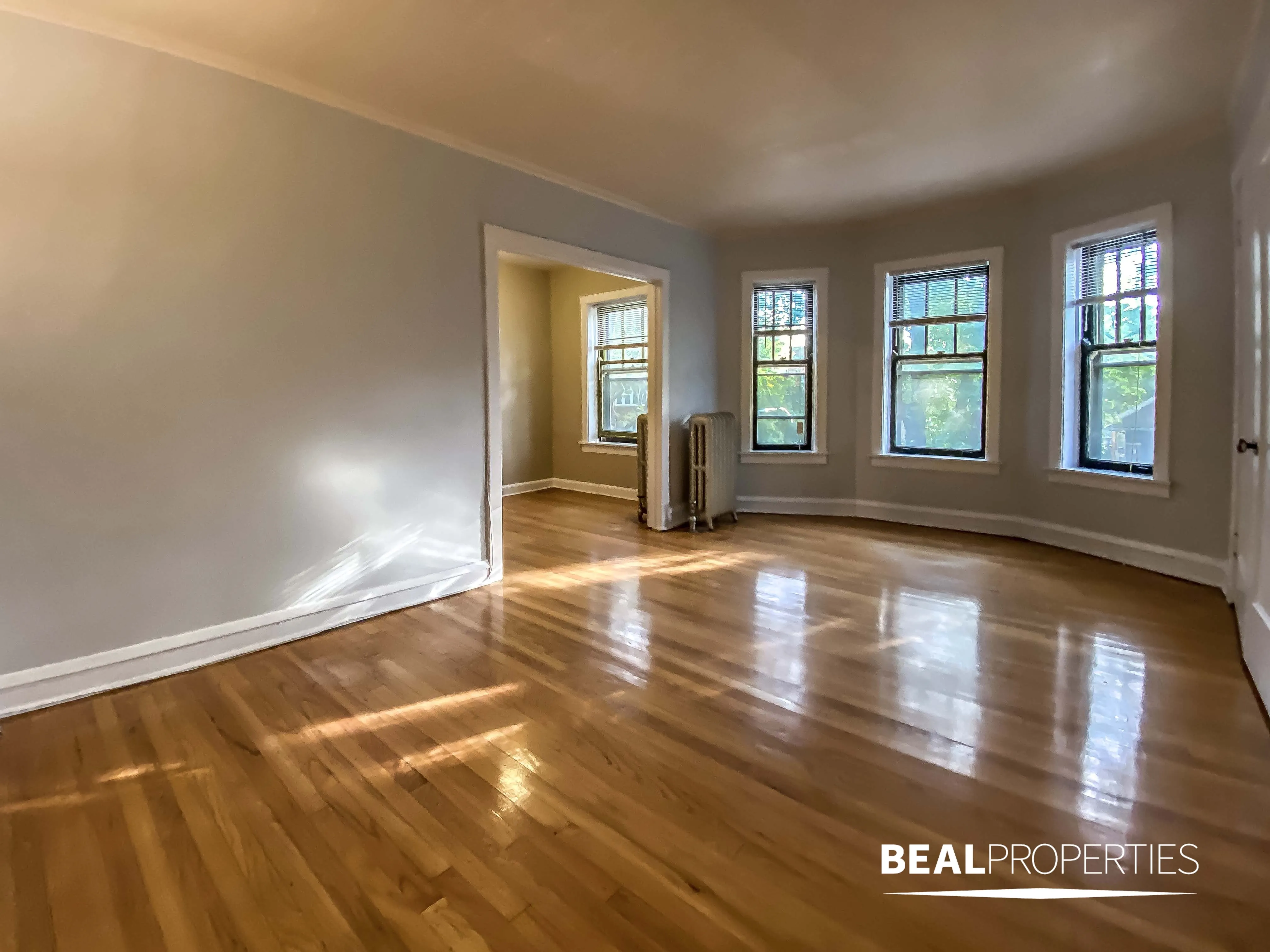 2100 W AINSLIE ST 60625-unit#E-2-Chicago-IL