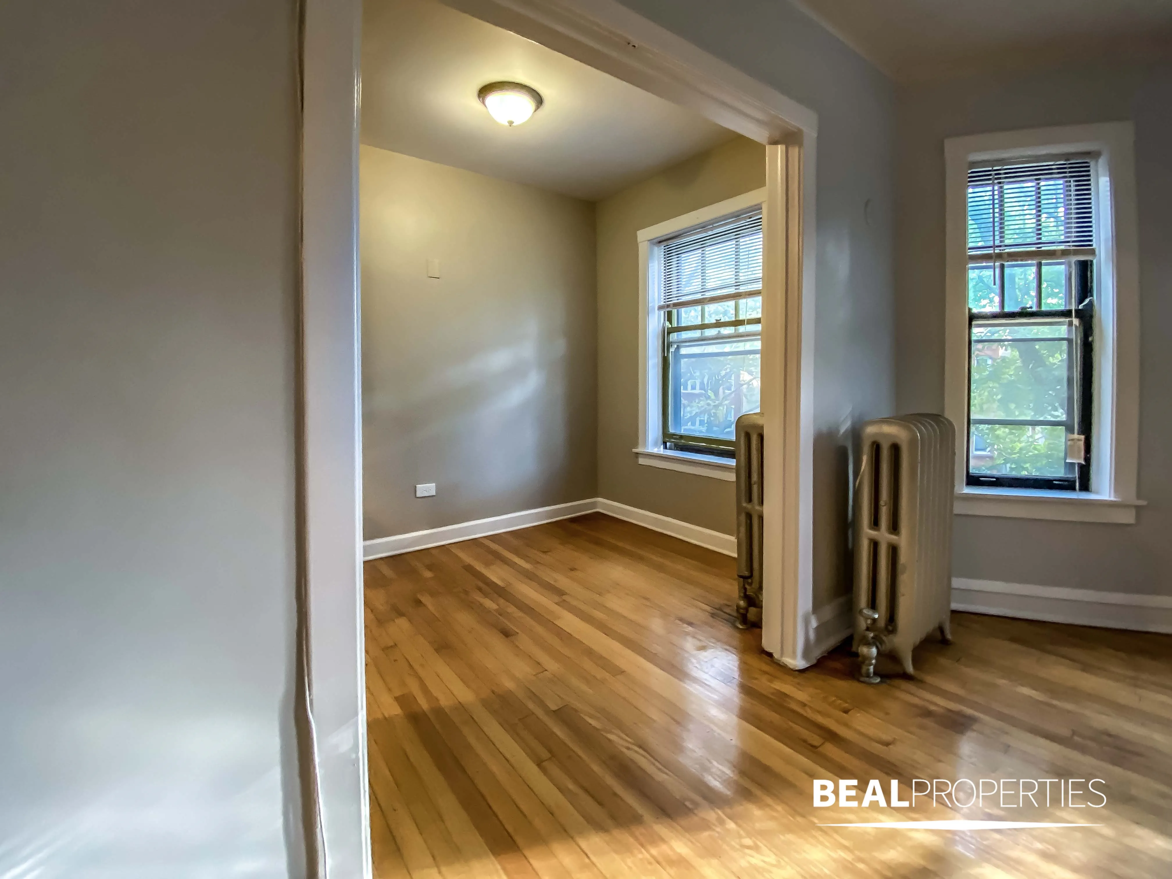 2100 W AINSLIE ST 60625-unit#E-2-Chicago-IL