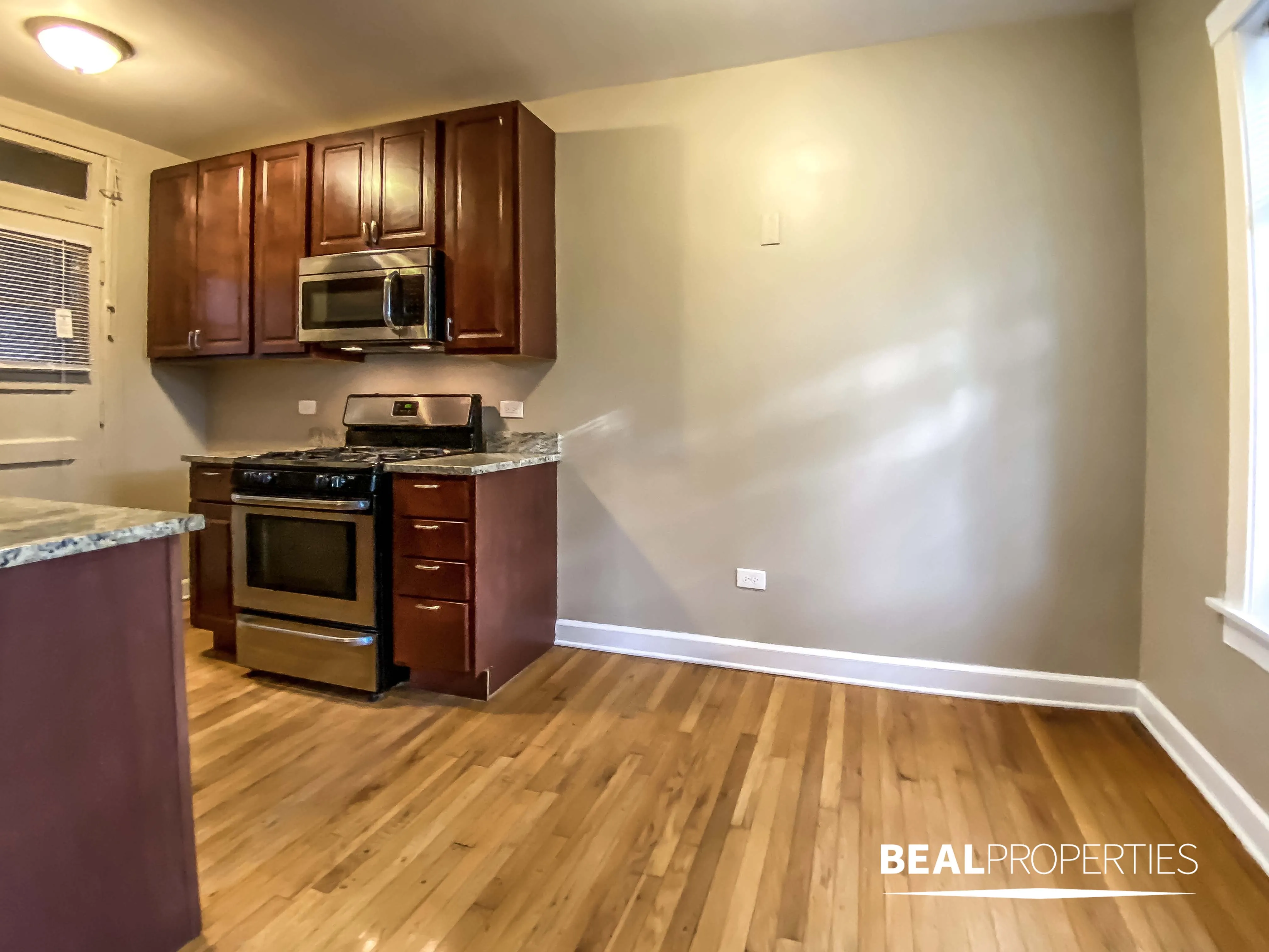 2100 W AINSLIE ST 60625-unit#E-2-Chicago-IL