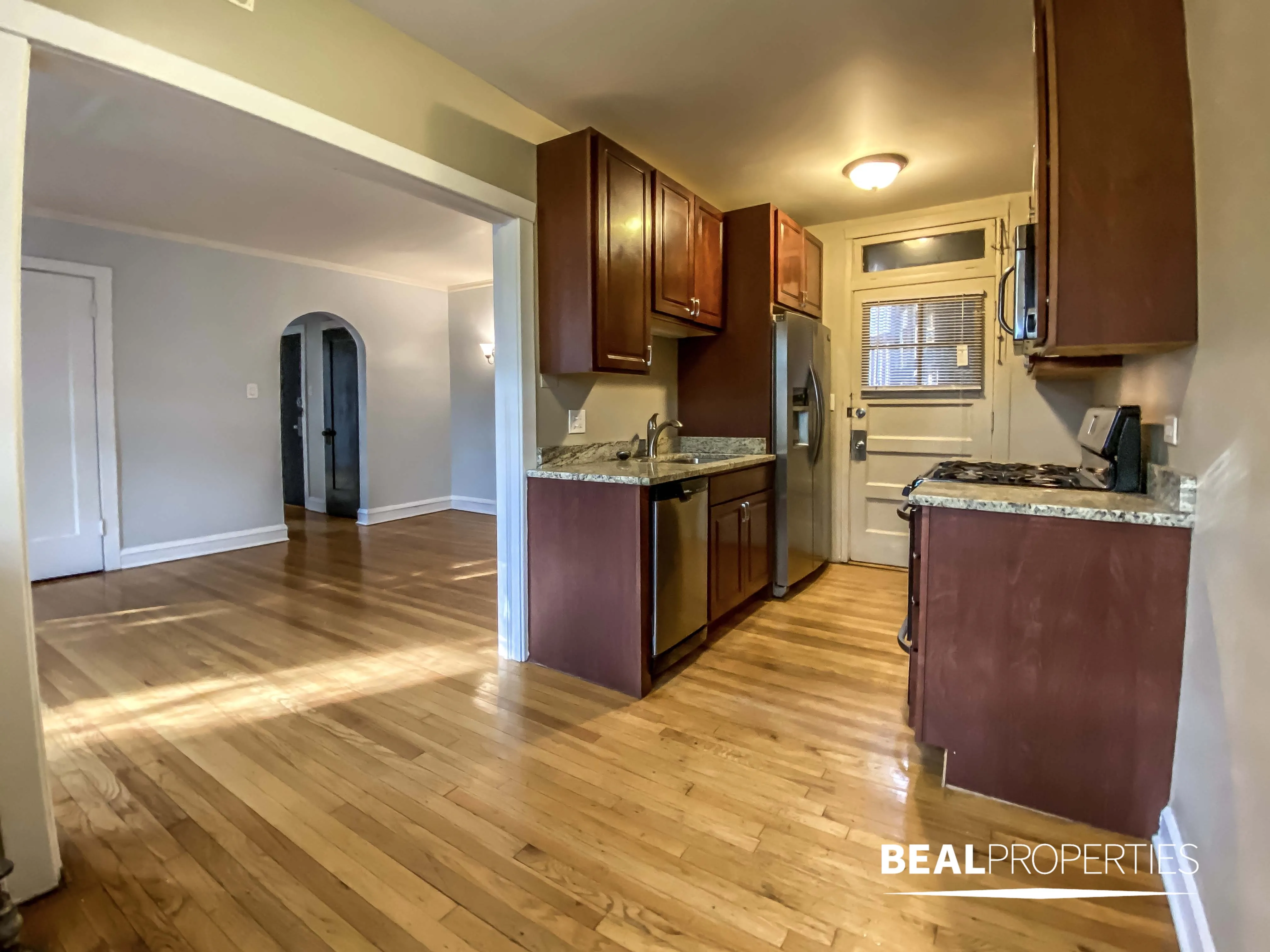 2100 W AINSLIE ST 60625-unit#E-2-Chicago-IL
