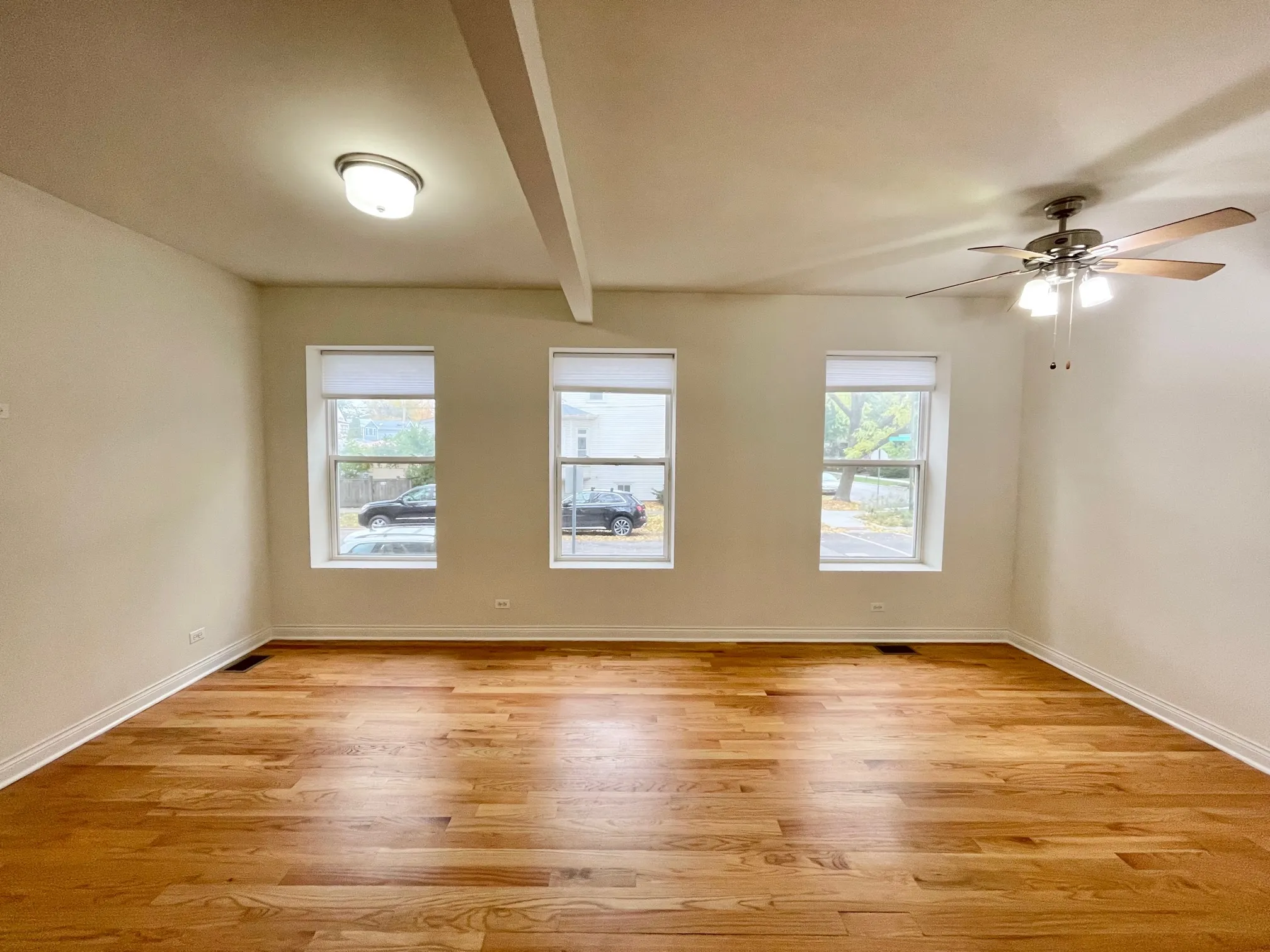 2135 W AINSLIE ST 60625-unit#001-Chicago-IL