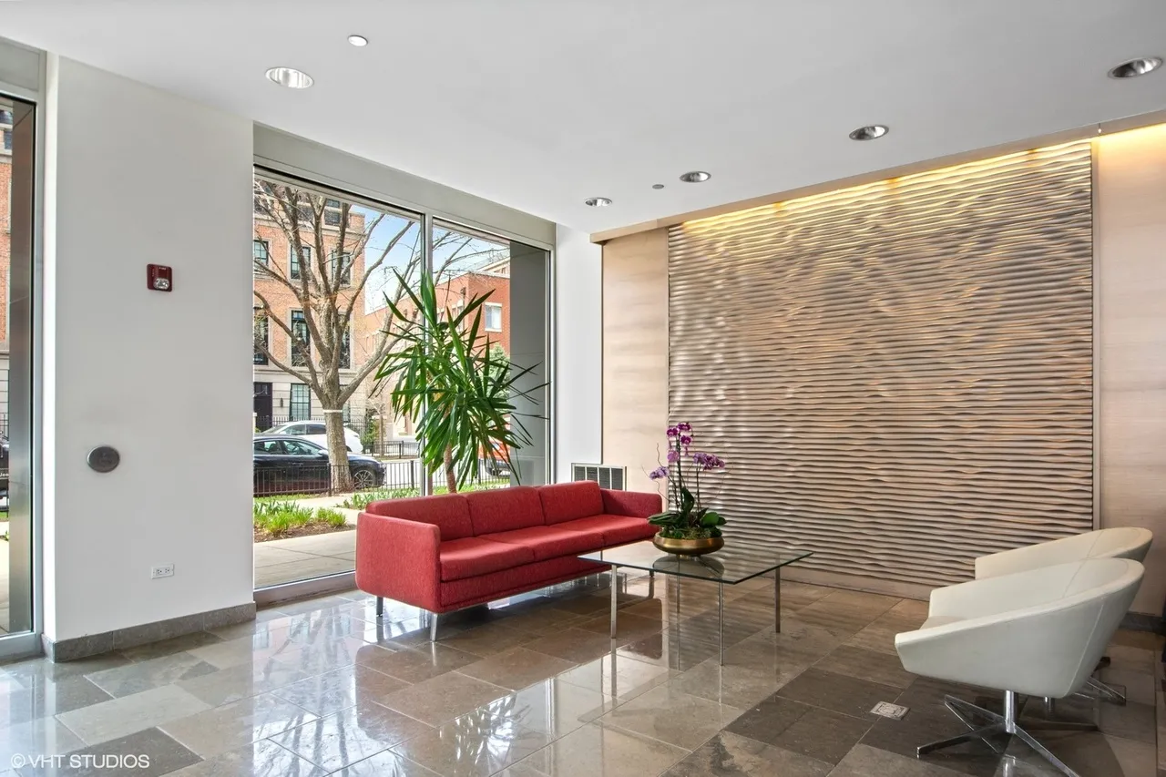 1841 S CALUMET AVE 60616-unit#905-Chicago-IL