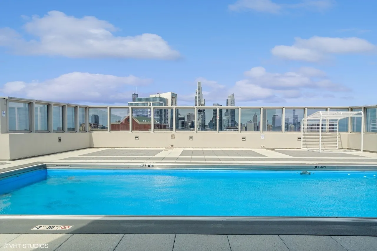 1841 S CALUMET AVE 60616-unit#905-Chicago-IL