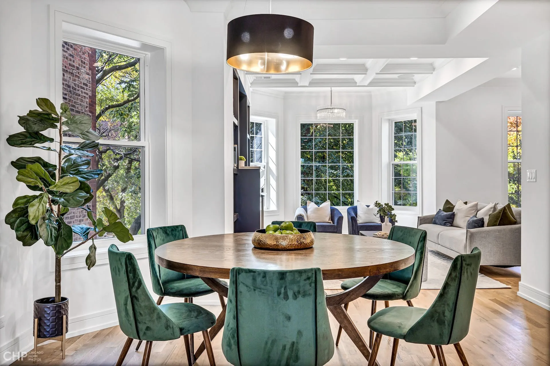 3709 N LAKEWOOD AVE 60613-unit#Apt03-Chicago-IL