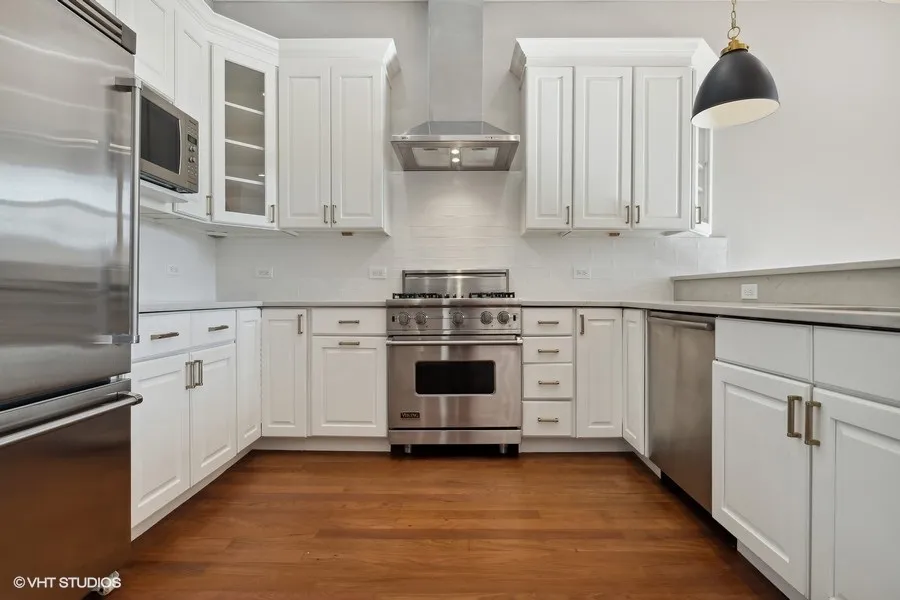 1154 W DIVERSEY PKWY 60614-unit#42-Chicago-IL