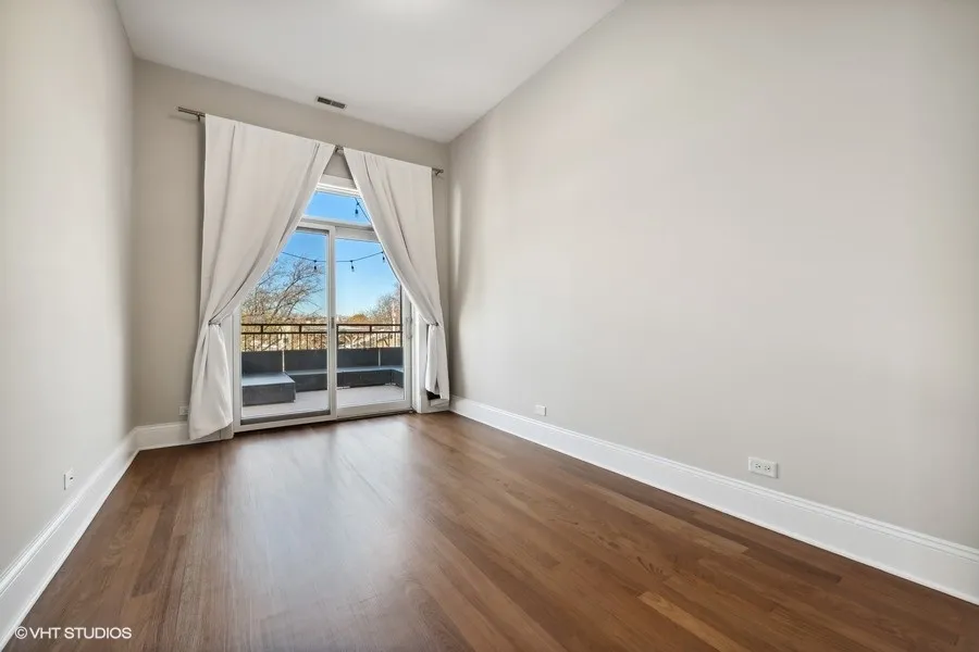 1154 W DIVERSEY PKWY 60614-unit#42-Chicago-IL