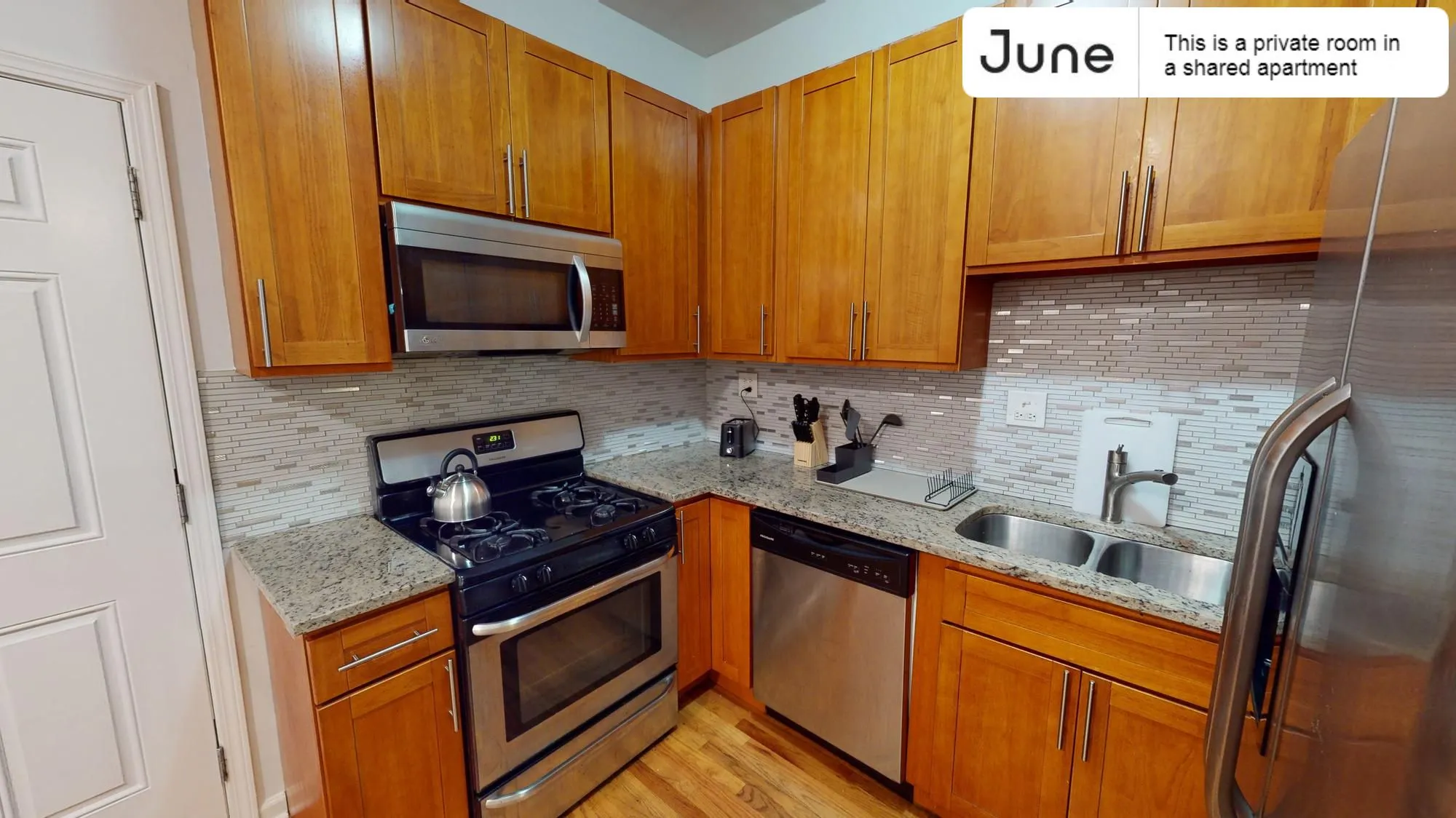 1246 W OHIO ST 60642-Room For Rent-unit#1-Chicago-IL