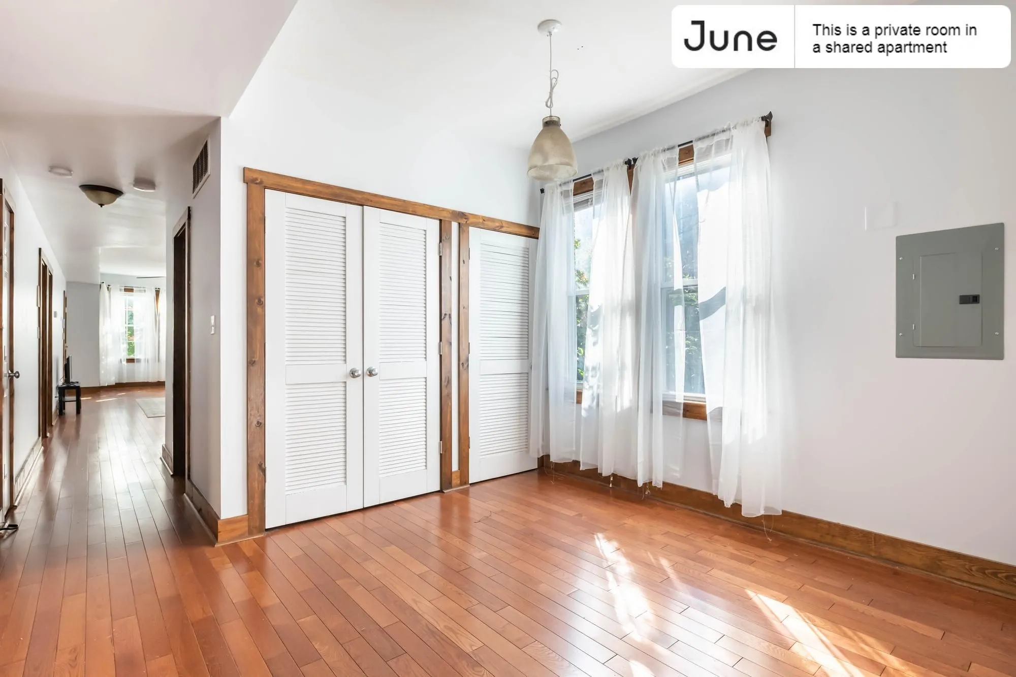2218 N SAWYER AVE 60647-Room For Rent-unit#01-Chicago-IL
