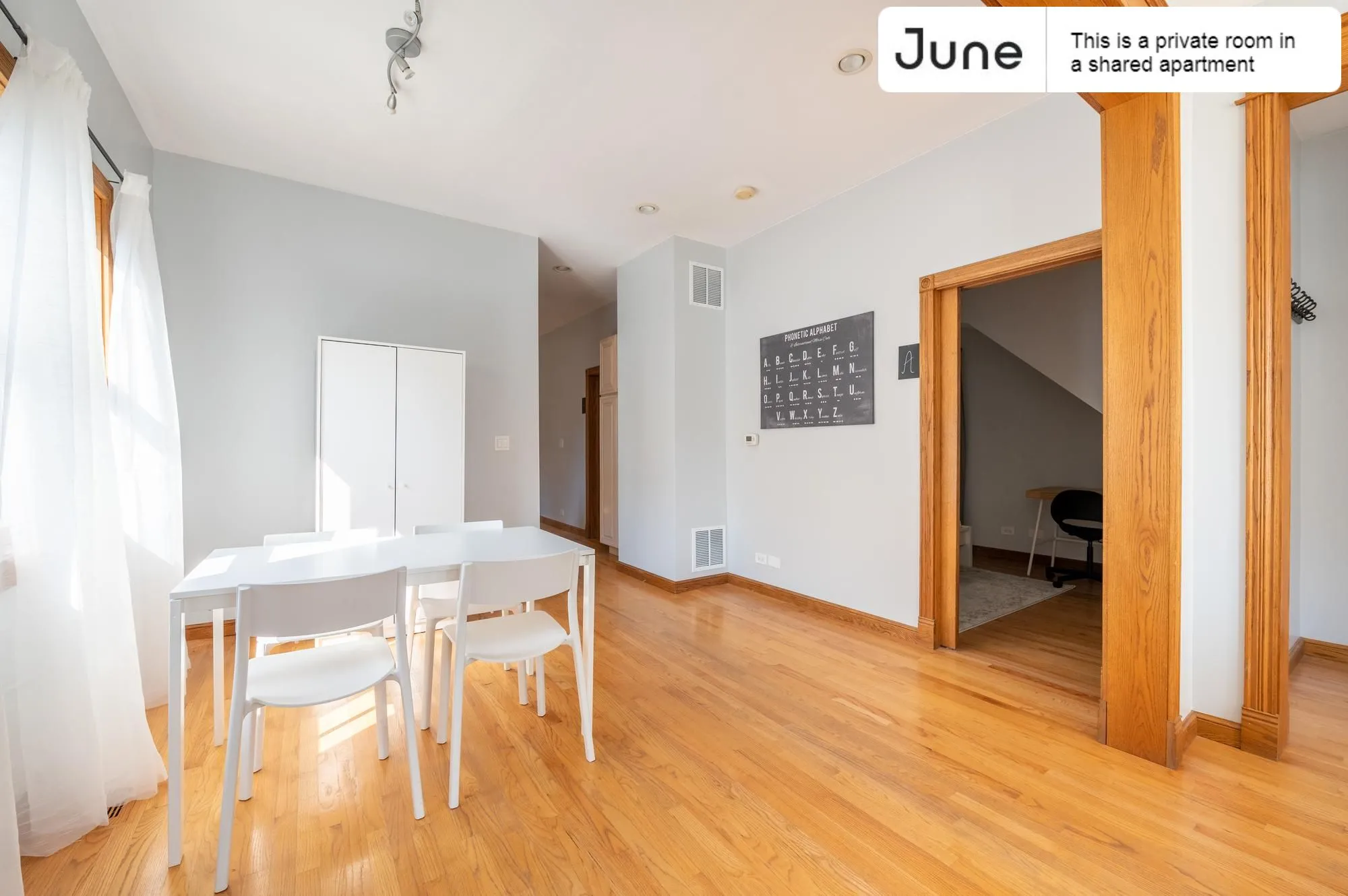 4938 N BELL AVE 60625-Room For Rent-unit#Apt 1-Chicago-IL