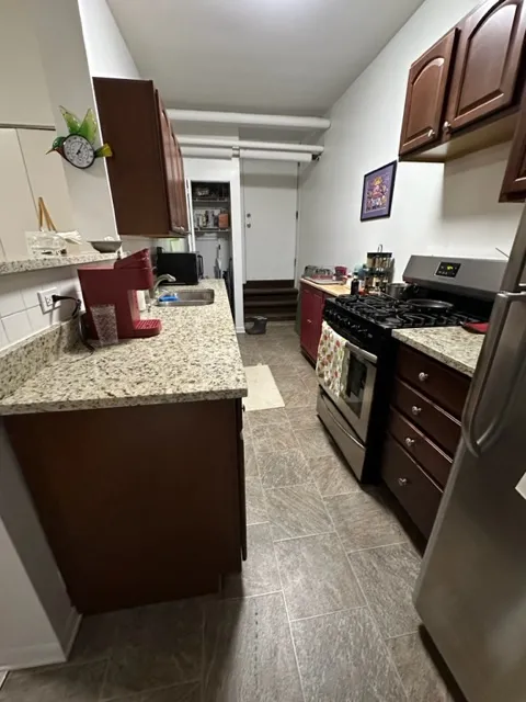 1331 W ADDISON ST 60613-unit#GDN-Chicago-IL