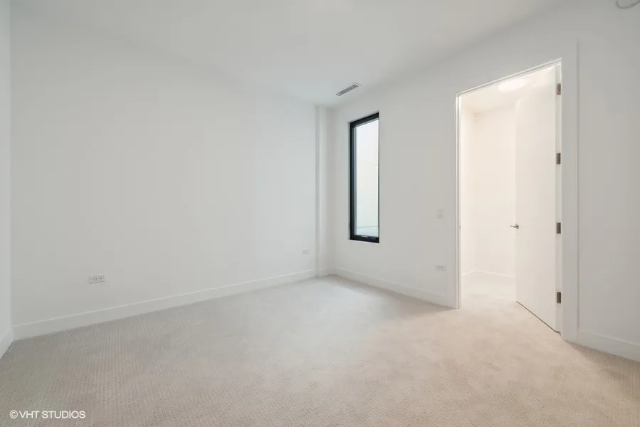 323 S RACINE AVE 60607- CA6-unit#6A-Chicago-IL