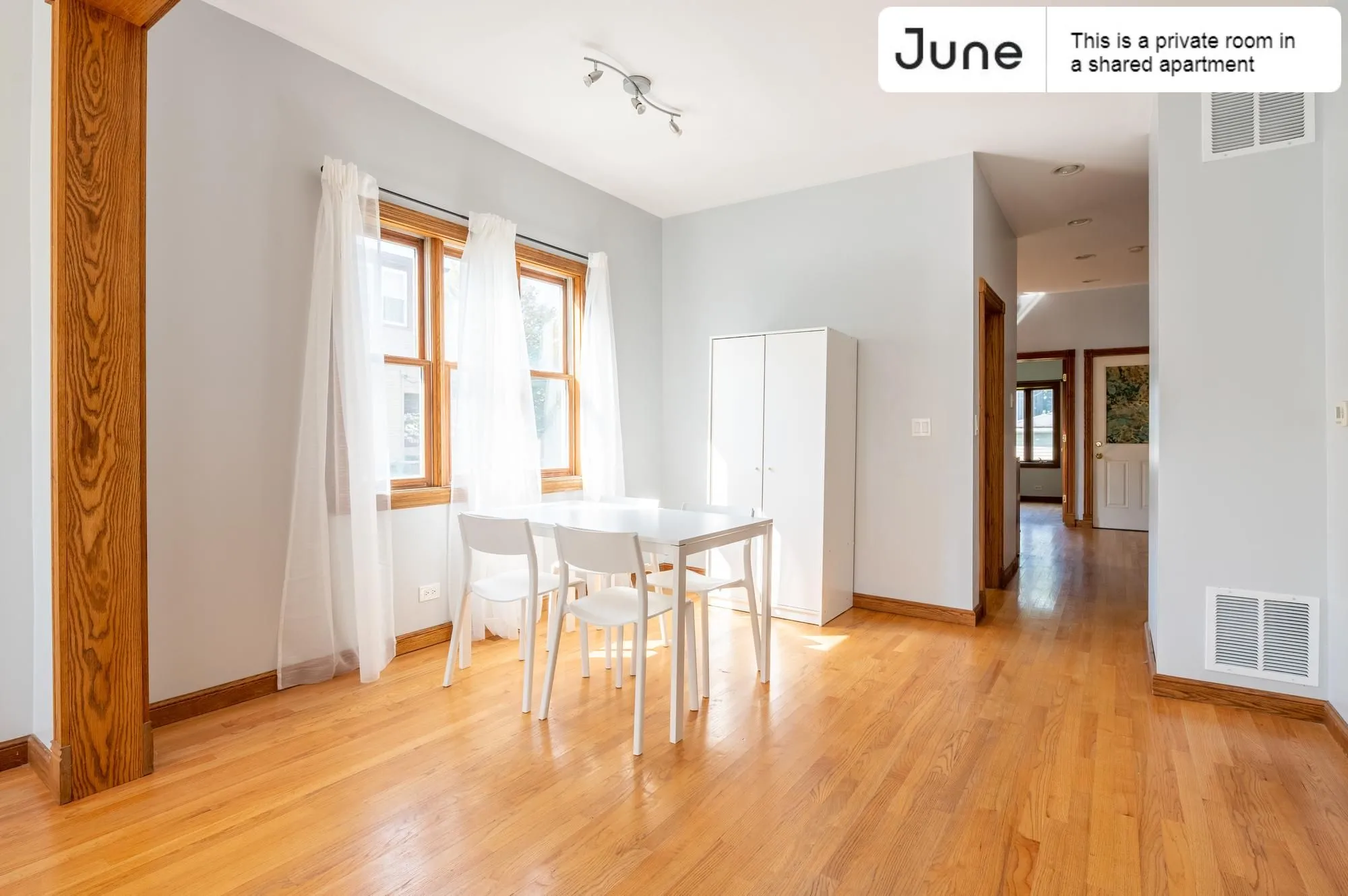 4938 N BELL AVE 60625-Room For Rent-unit#Apt 1-Chicago-IL