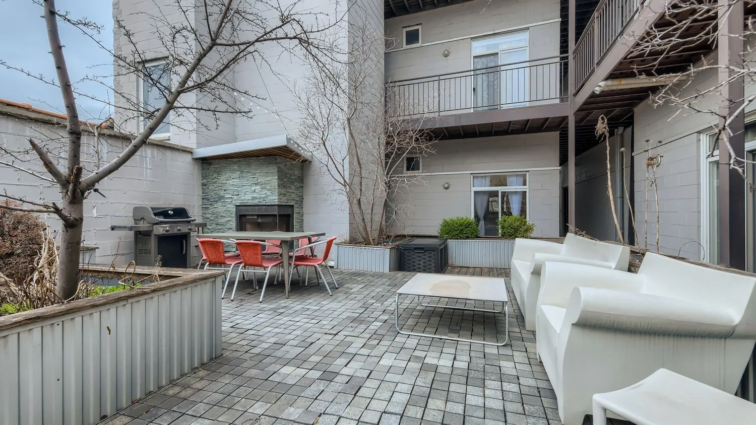 1555 W PEARSON ST 60642-unit#Apt A-Chicago-IL