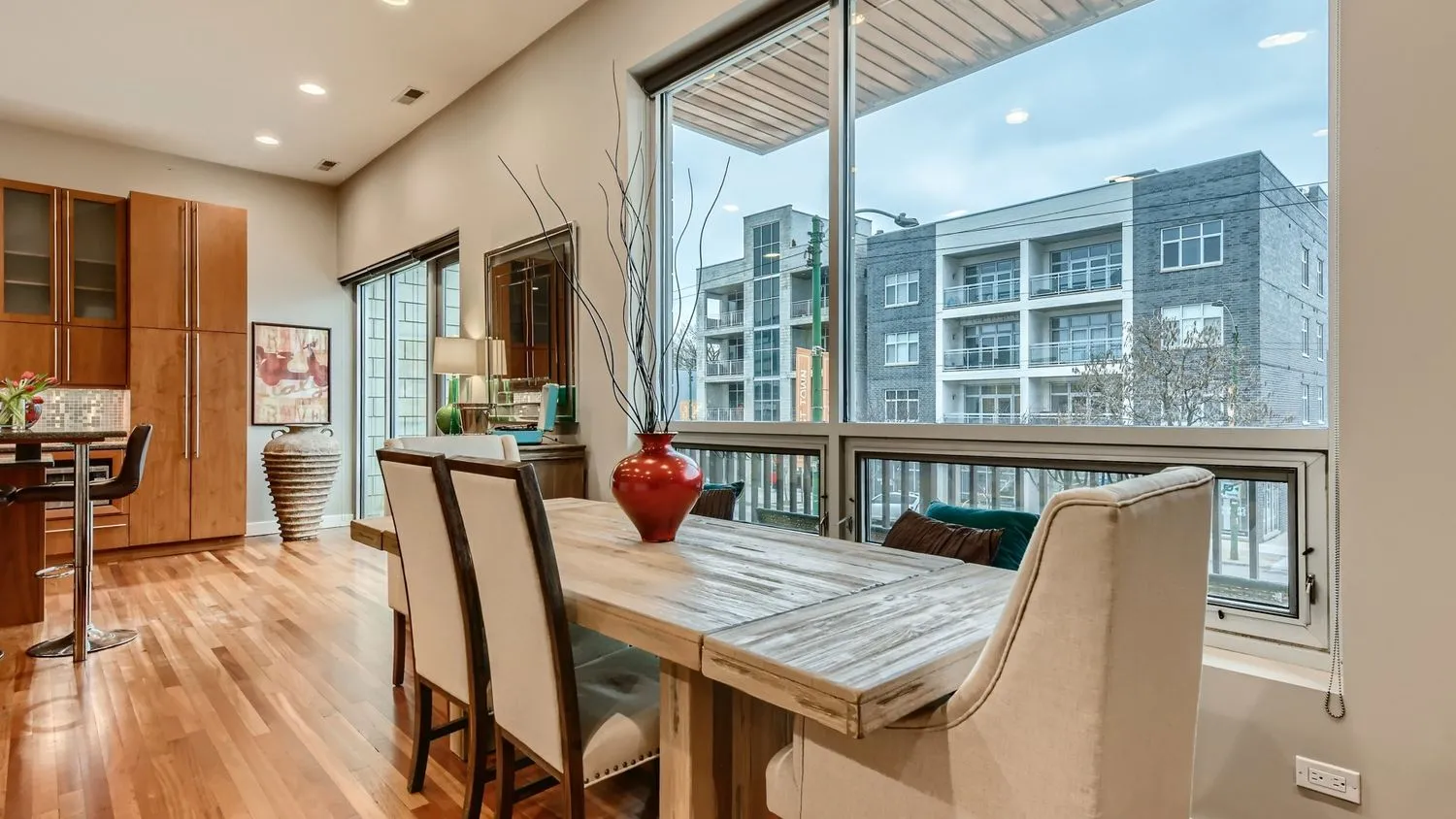 1555 W PEARSON ST 60642-unit#Apt A-Chicago-IL