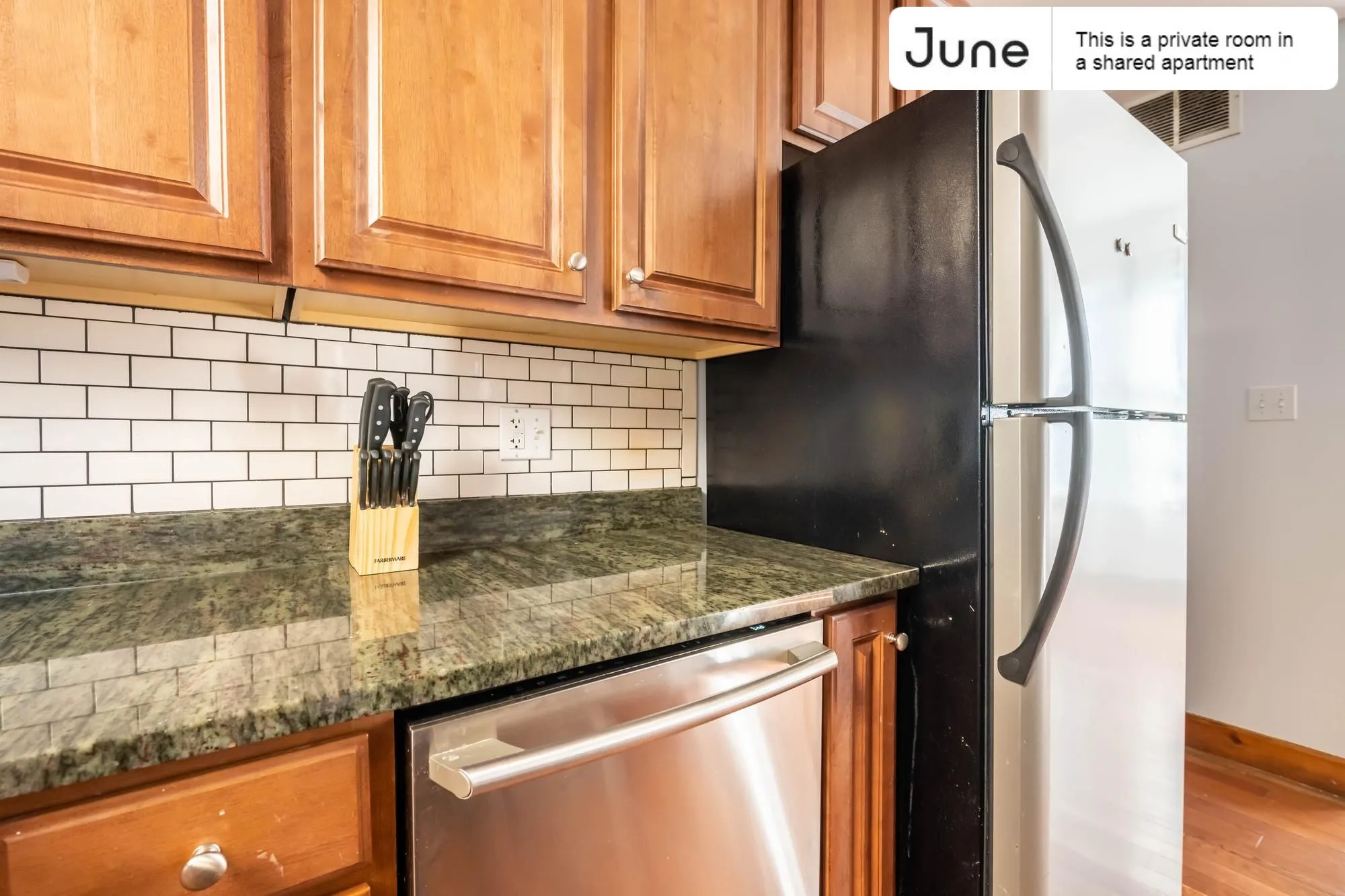 2218 N SAWYER AVE 60647-Room For Rent-unit#01-Chicago-IL