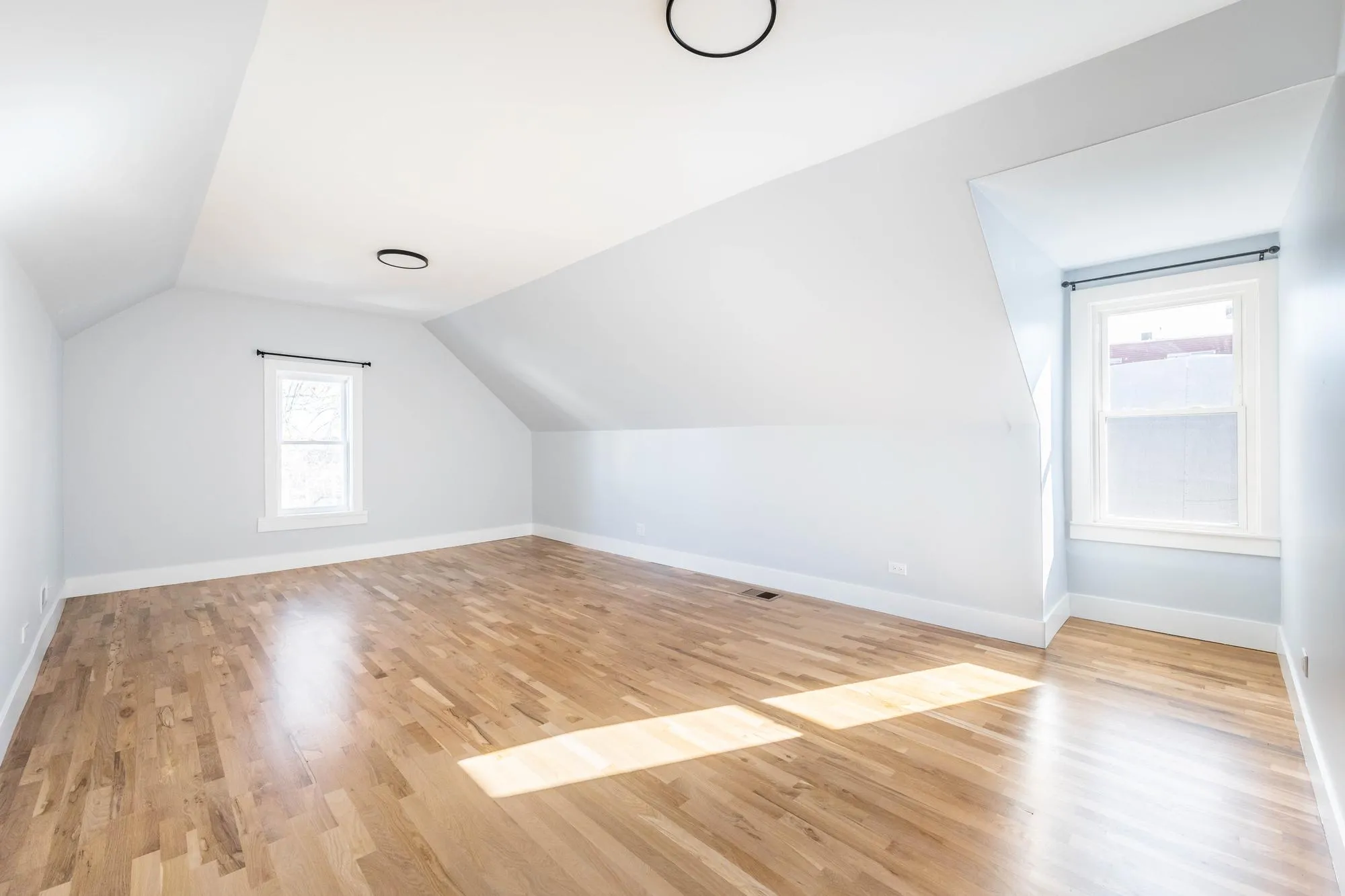 1626 N WASHTENAW AVE 60647-unit#2-F-Chicago-IL