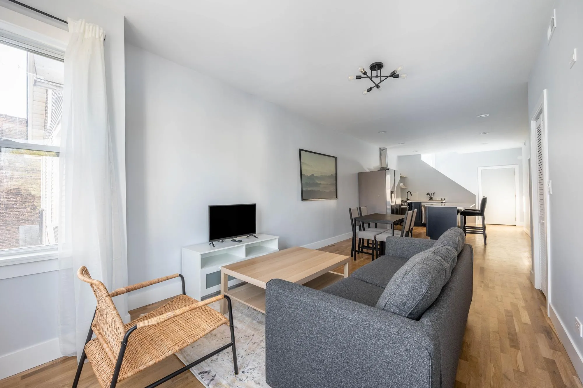 1626 N WASHTENAW AVE 60647-unit#2-F-Chicago-IL