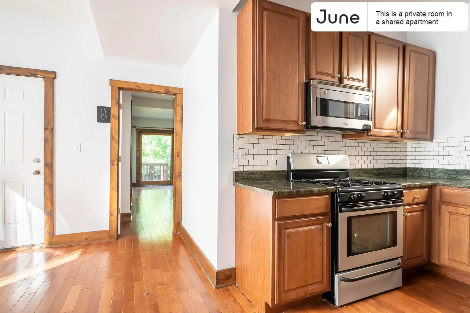 2218 N SAWYER AVE 60647-Room For Rent-unit#01-Chicago-IL