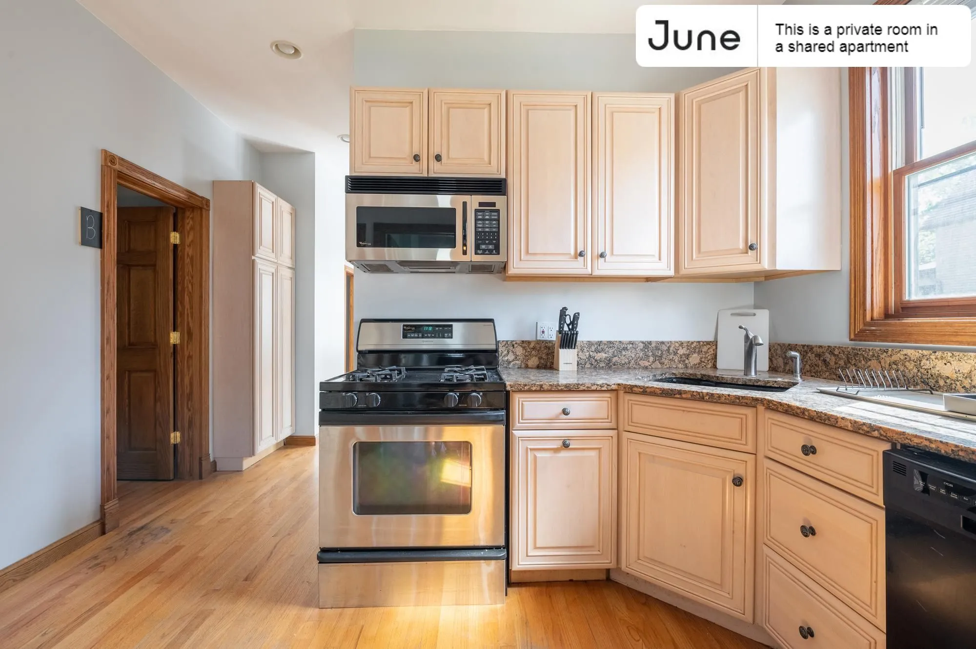 4938 N BELL AVE 60625-Room For Rent-unit#Apt 1-Chicago-IL