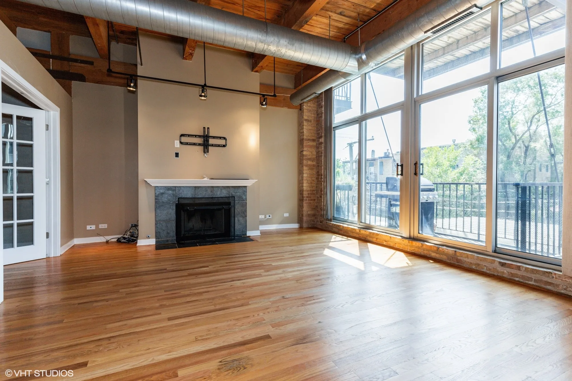 2201 W WABANSIA AVE 60647-unit#12-Chicago-IL