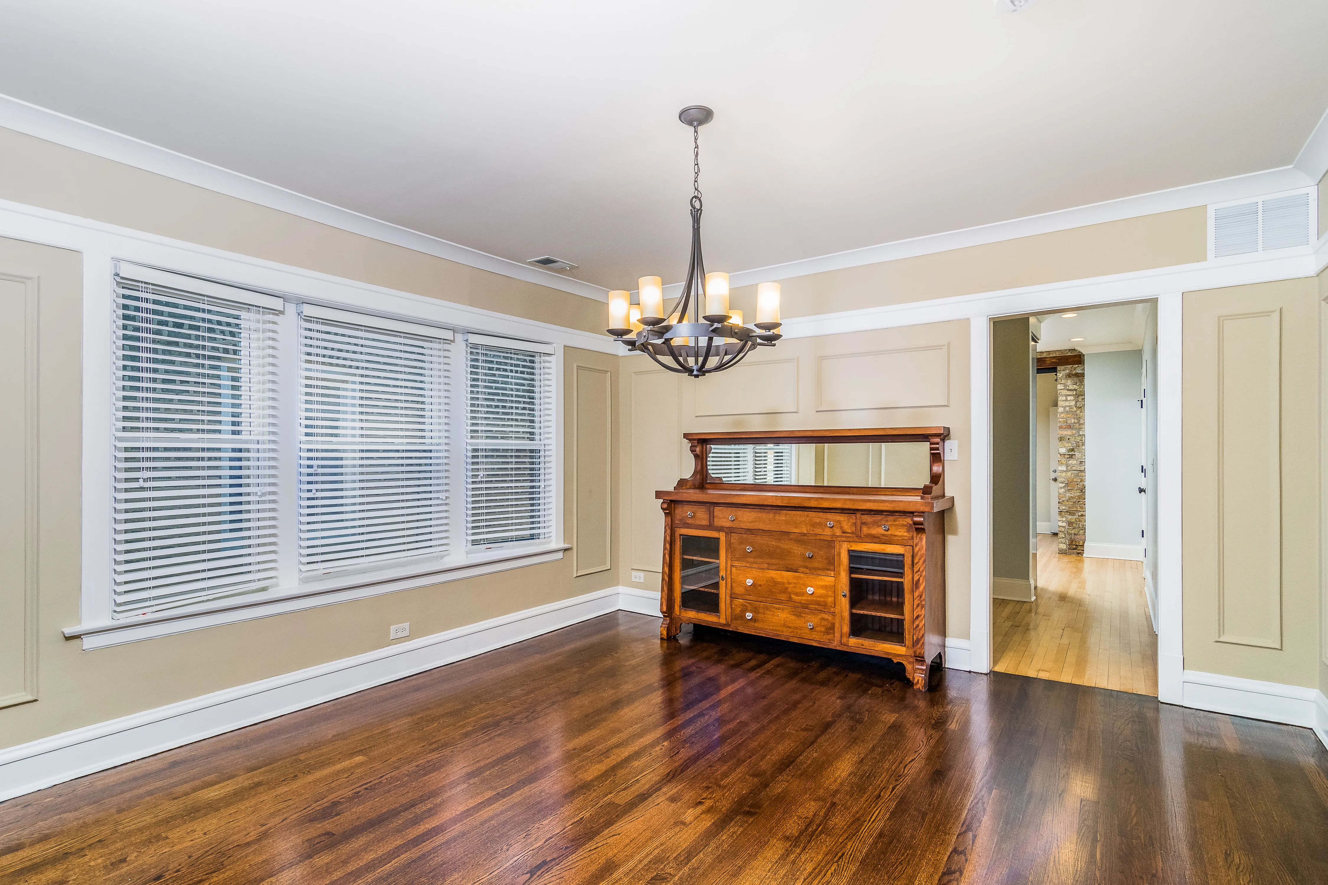 2721 W WINNEMAC AVE 60625-unit#3-Chicago-IL