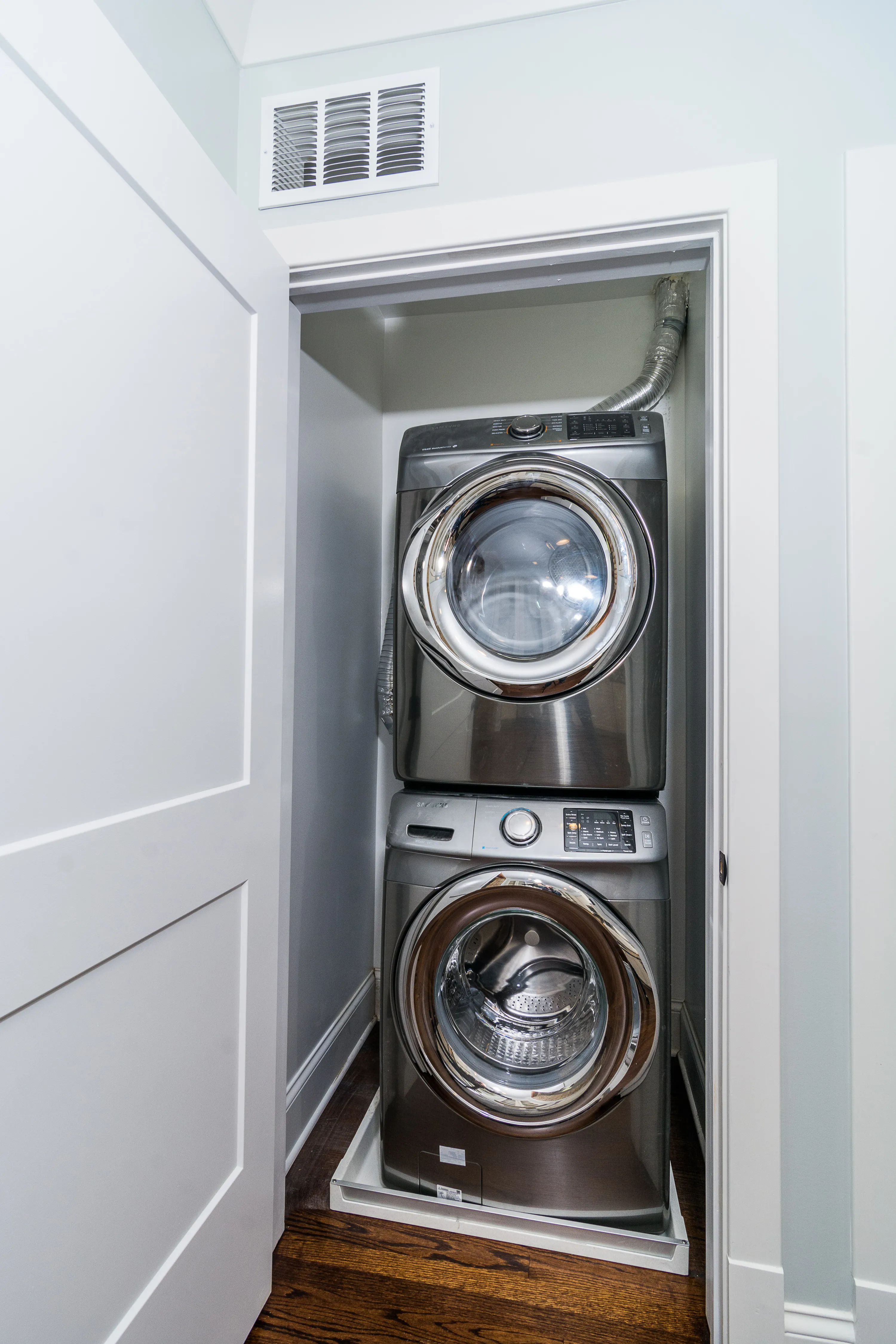 2721 W WINNEMAC AVE 60625-unit#3-Chicago-IL