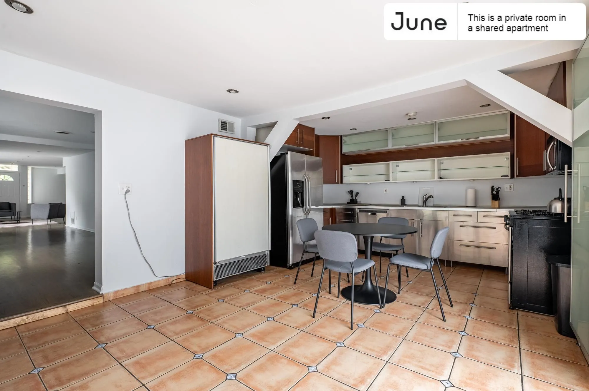 1455 N PAULINA ST 60622-Room For Rent-unit#Apt 1-Chicago-IL