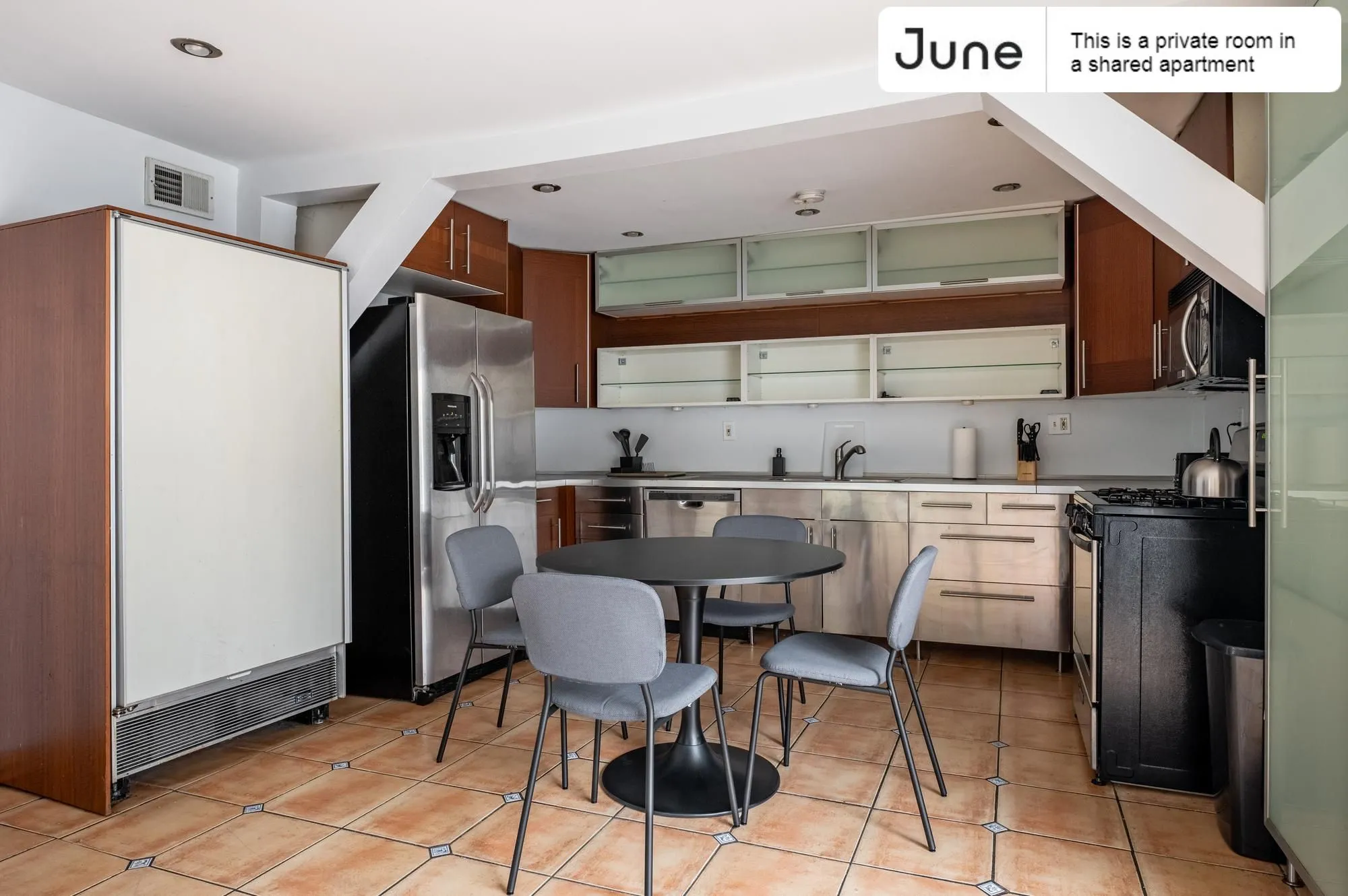 1455 N PAULINA ST 60622-Room For Rent-unit#Apt 1-Chicago-IL