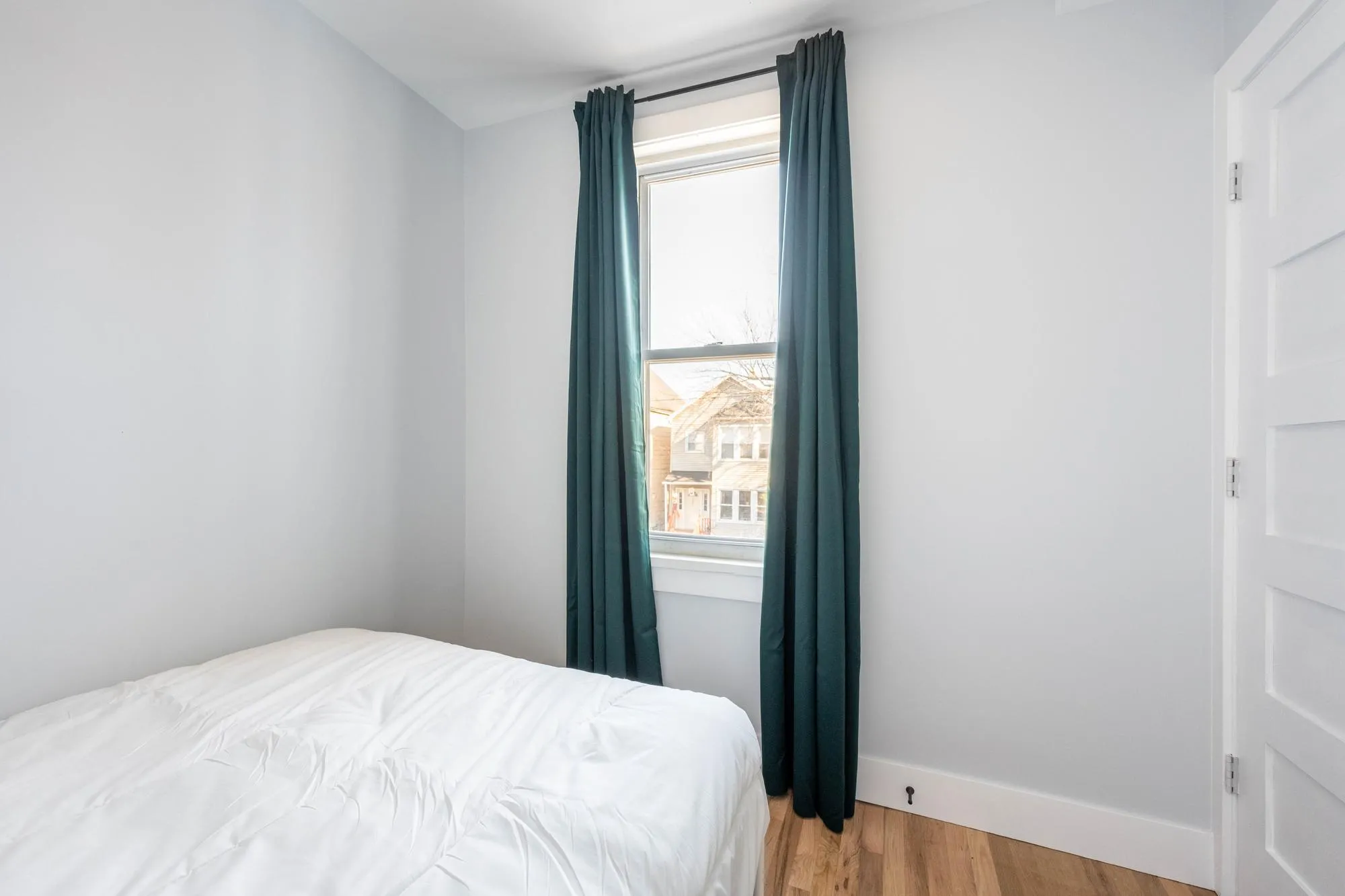 1626 N WASHTENAW AVE 60647-unit#2-F-Chicago-IL