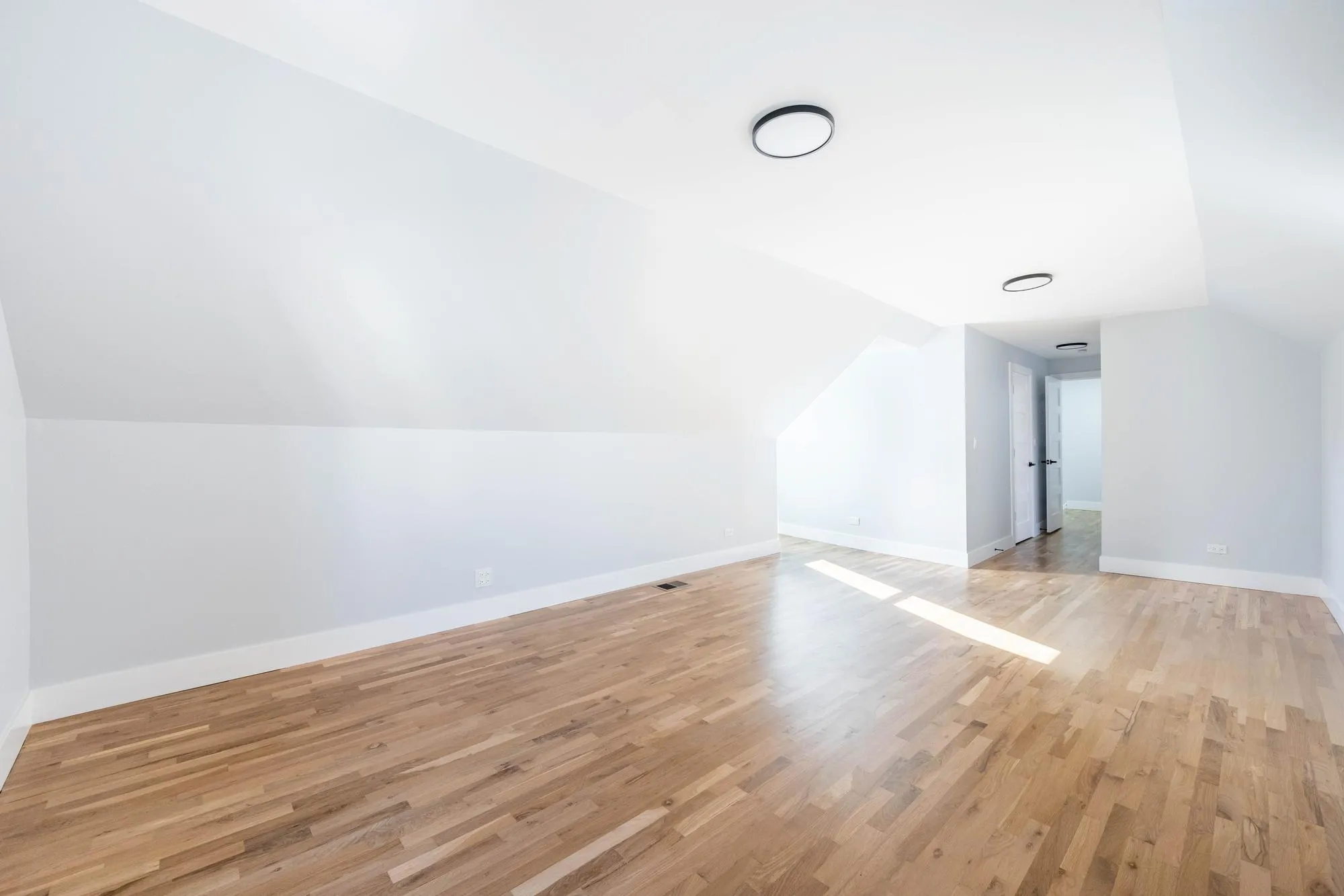 1626 N WASHTENAW AVE 60647-unit#2-F-Chicago-IL