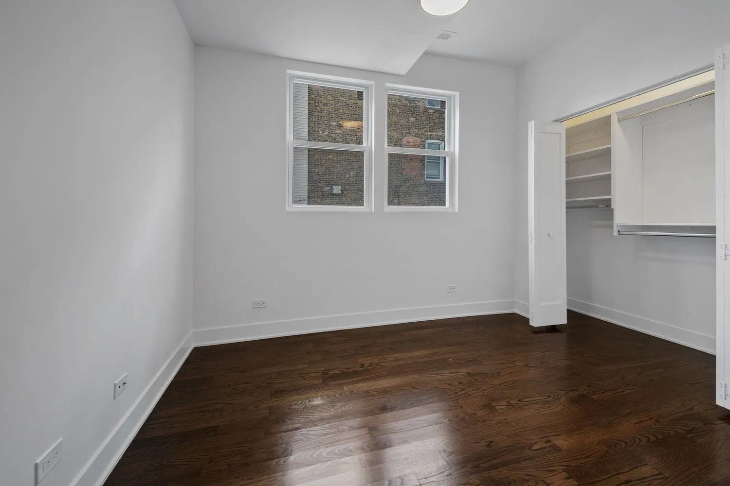 3087 N ELBRIDGE AVE 60618-unit#2R-Chicago-IL
