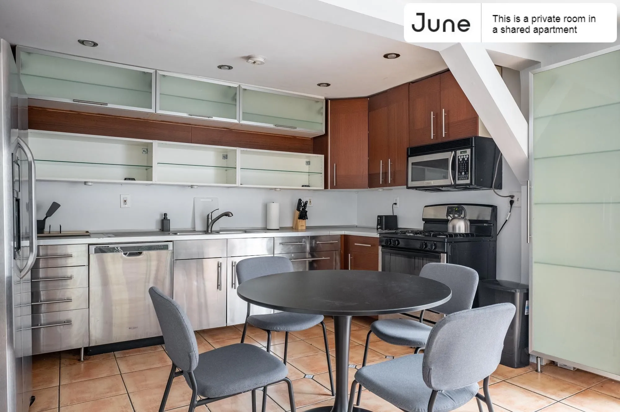 1455 N PAULINA ST 60622-Room For Rent-unit#Apt 1-Chicago-IL