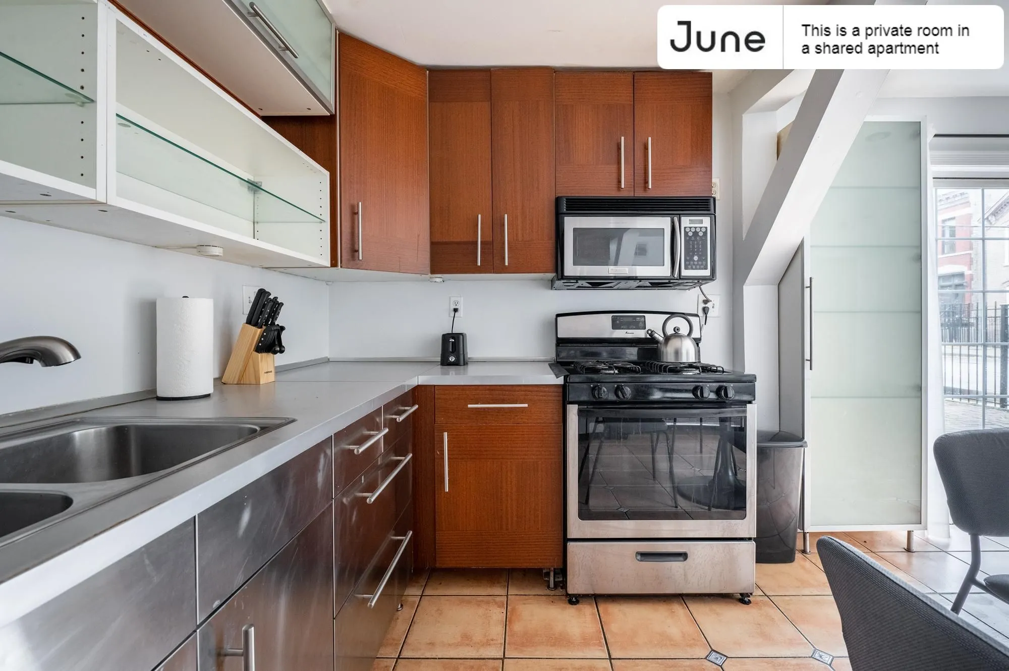 1455 N PAULINA ST 60622-Room For Rent-unit#Apt 1-Chicago-IL