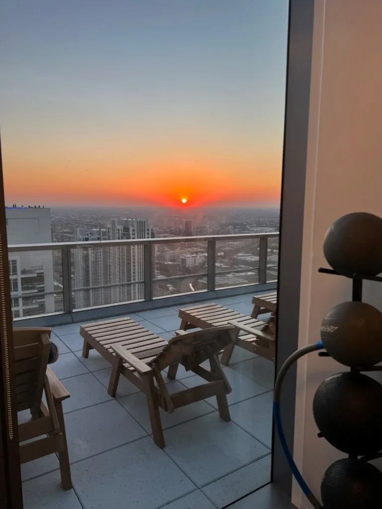 343 W WOLF POINT PLAZA 60654-Wolf Point West-unit#811-Chicago-IL