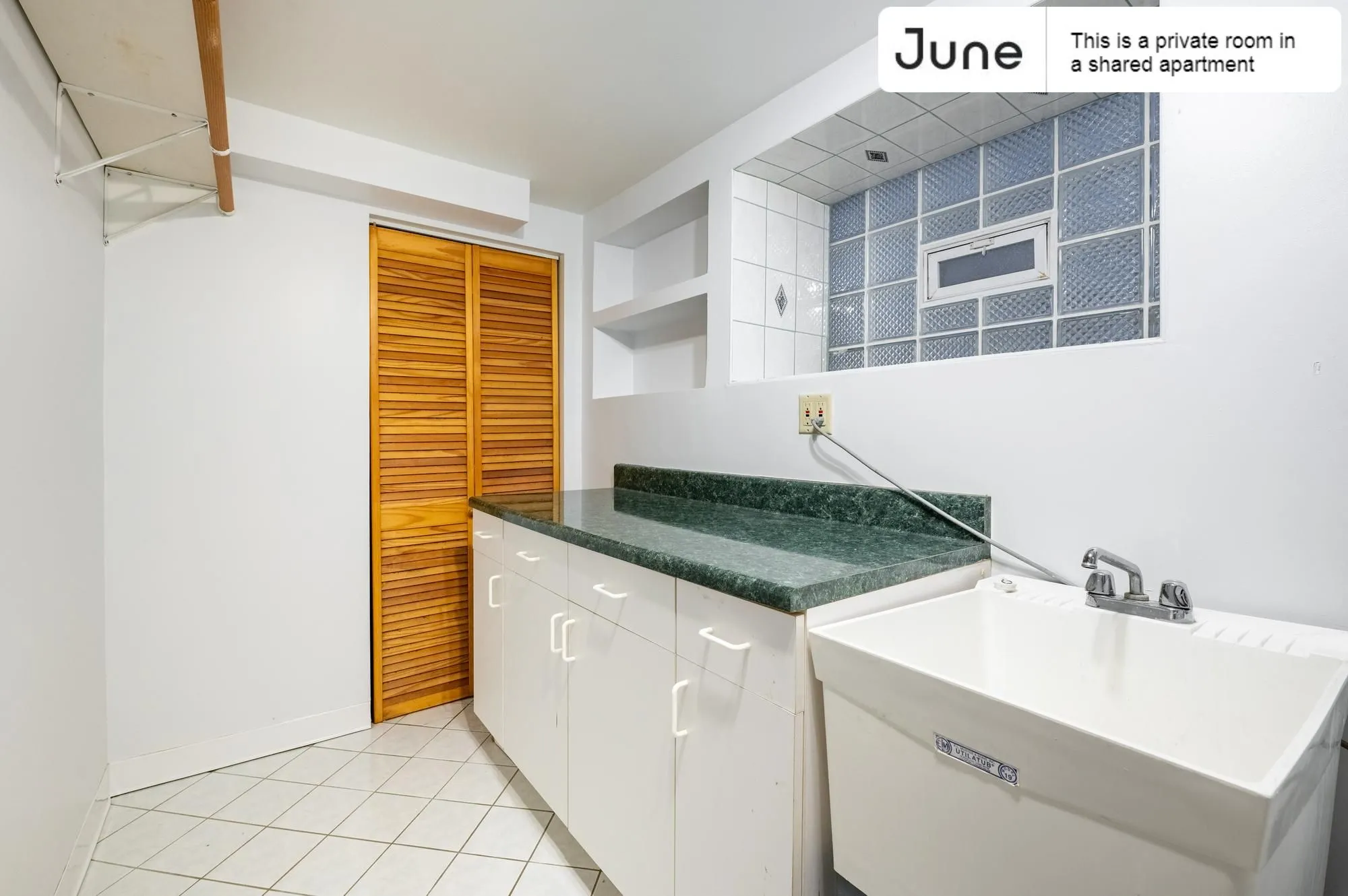 1455 N PAULINA ST 60622-Room For Rent-unit#Apt 1-Chicago-IL