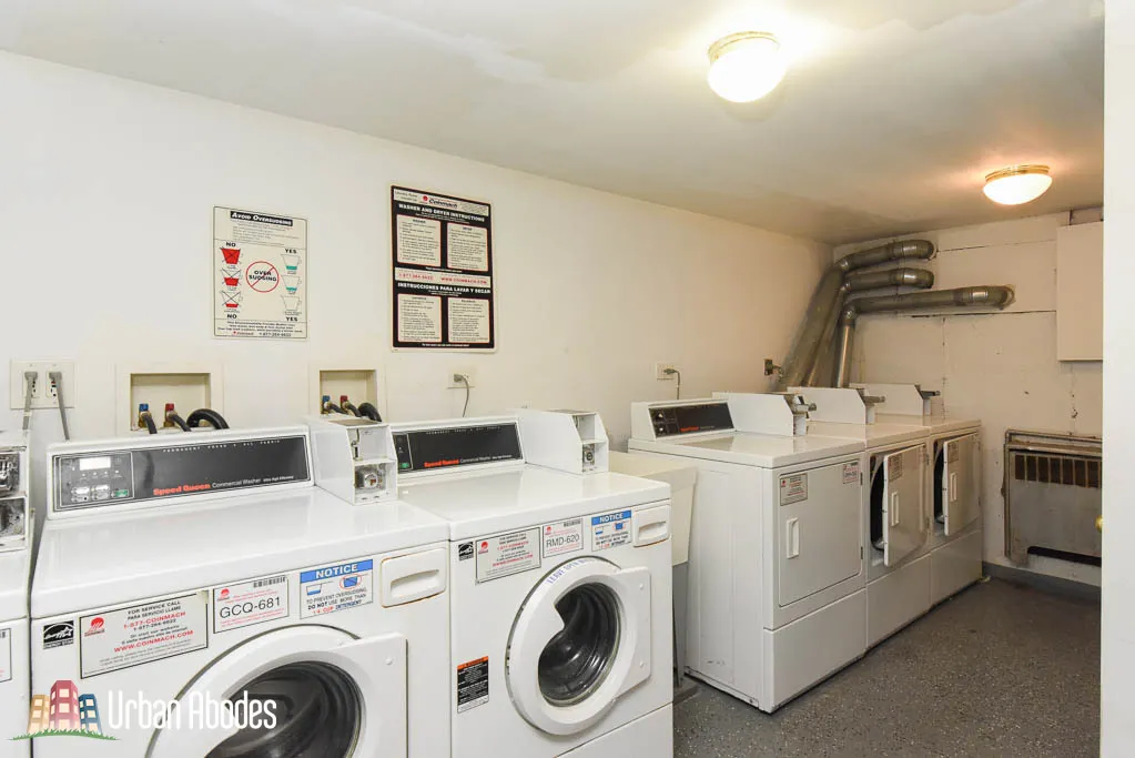 1600 W JARVIS AVE 60626-unit#B4-Chicago-IL