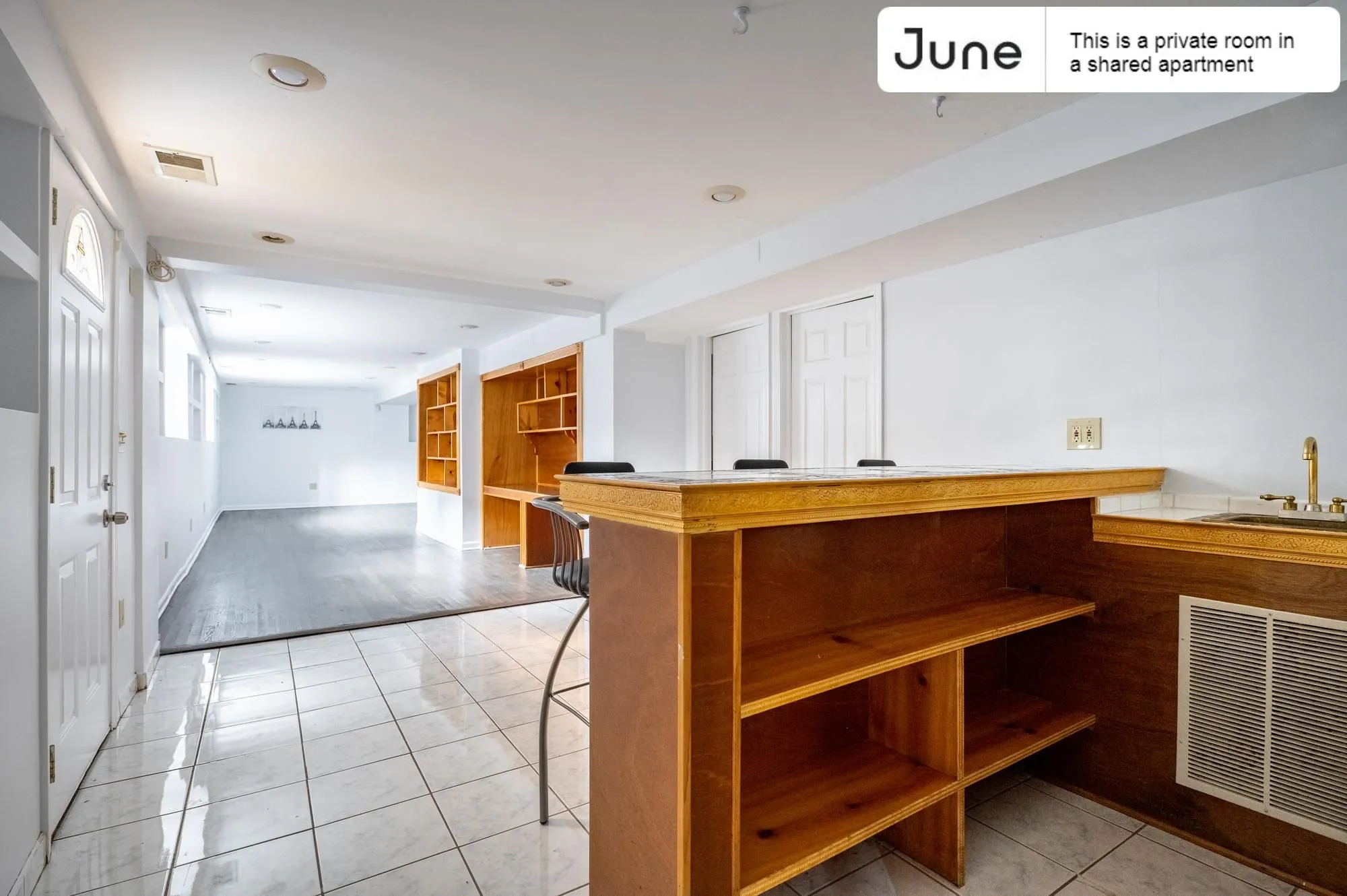 1455 N PAULINA ST 60622-Room For Rent-unit#Apt 1-Chicago-IL