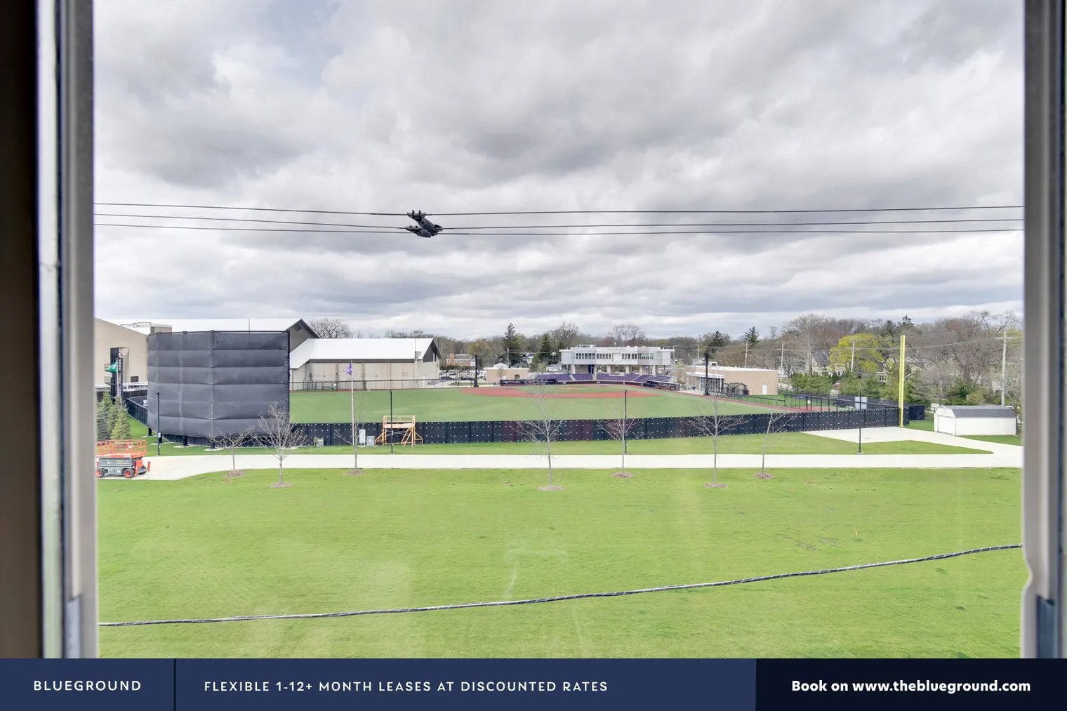 2752 HAMPTON PKWY 60201-2752 Hampton Parkway-unit#ID604-Evanston-IL