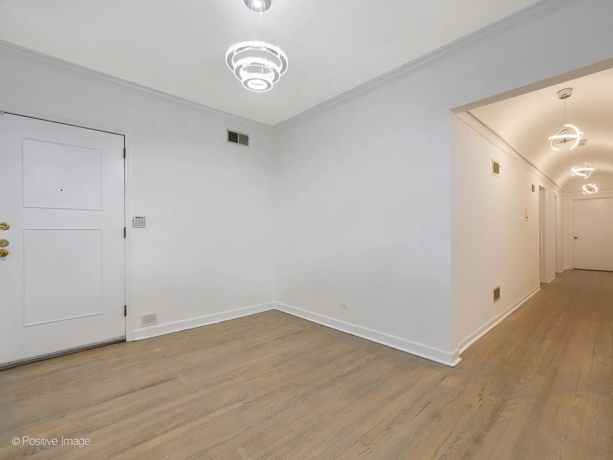 5057 N SHERIDAN RD 60640-unit#1-S-Chicago-IL