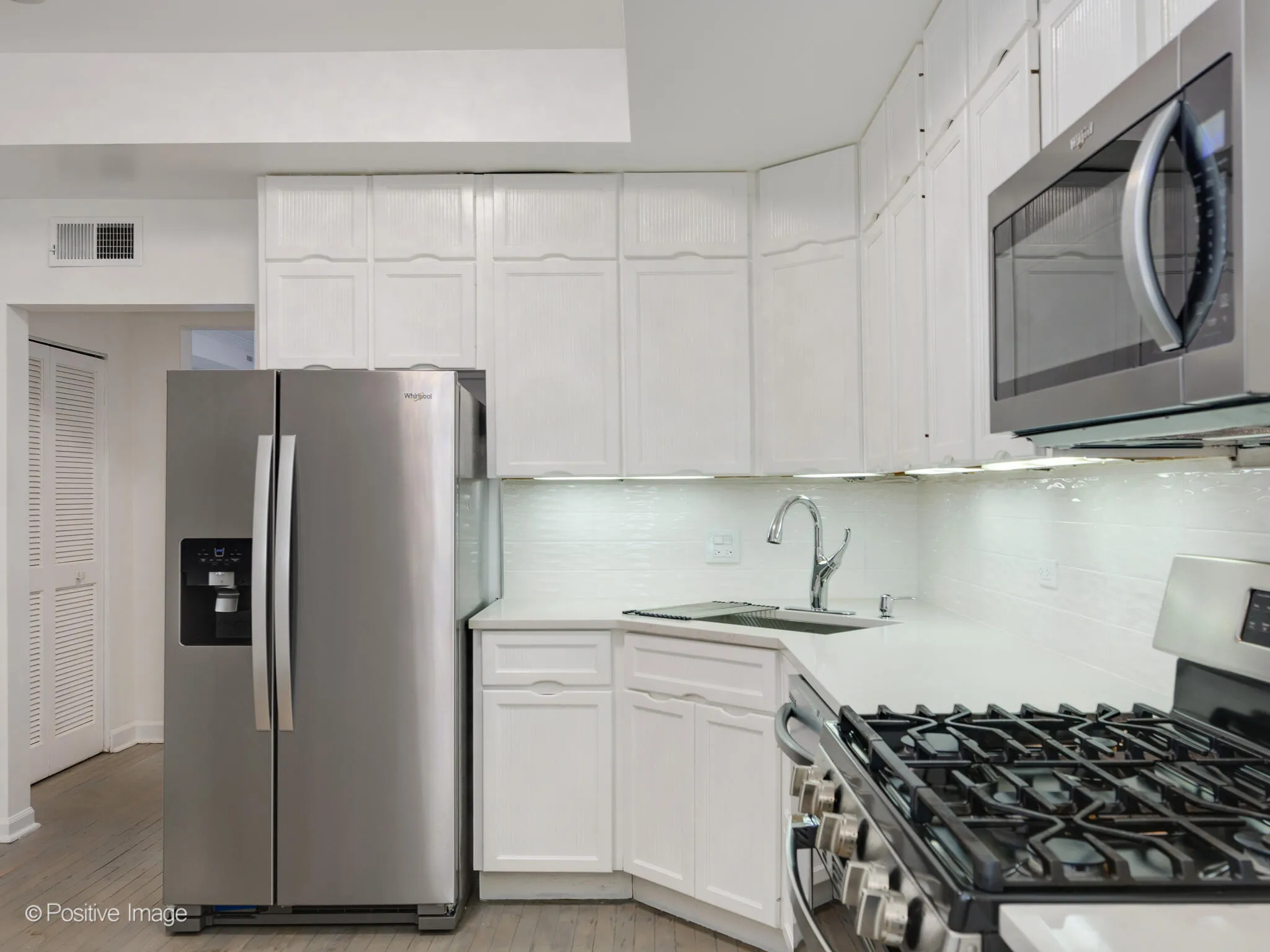 5057 N SHERIDAN RD 60640-unit#1-S-Chicago-IL