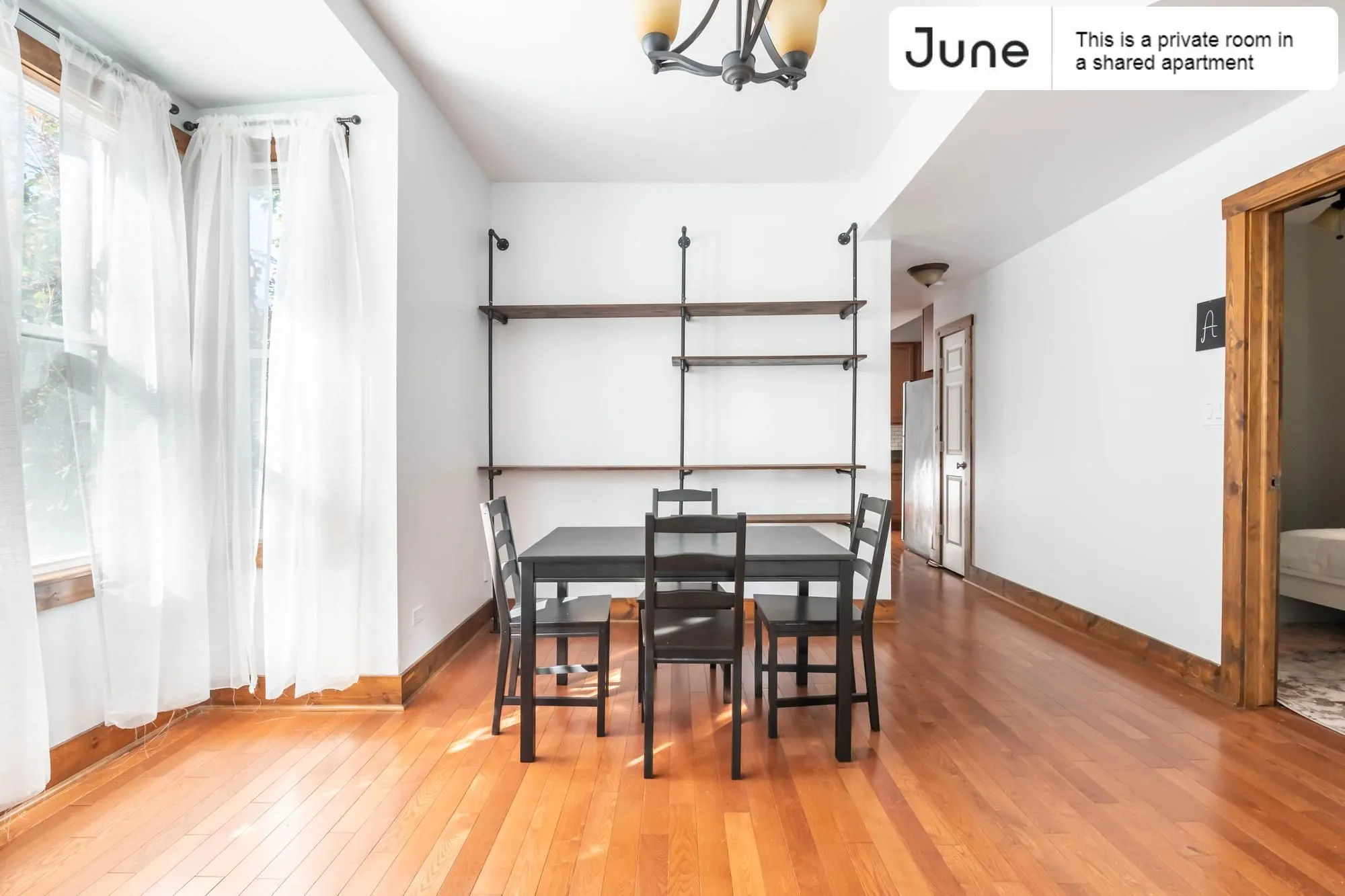 2218 N SAWYER AVE 60647-Room For Rent-unit#01-Chicago-IL