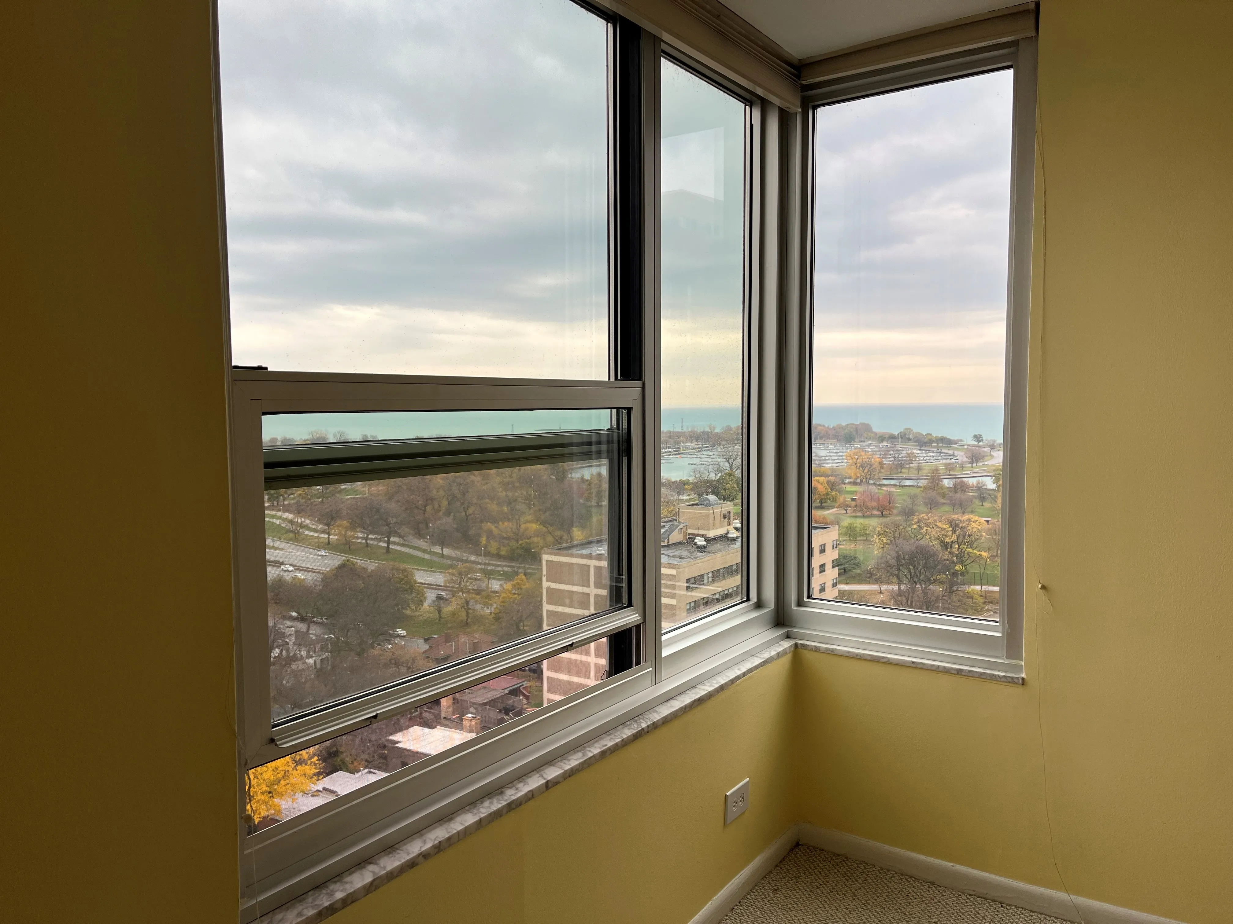 720 W GORDON TER 60613-unit#20D-Chicago-IL