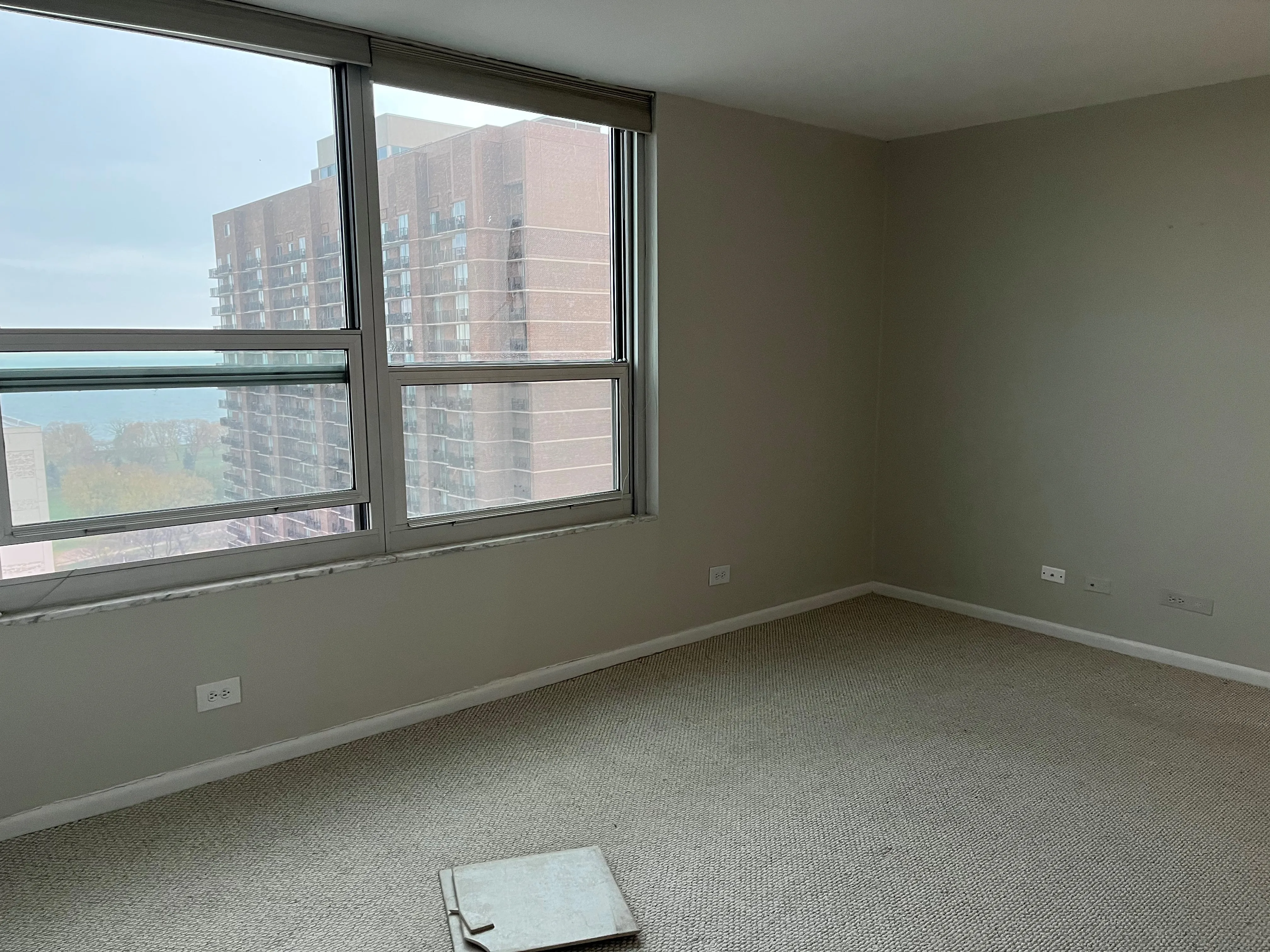 720 W GORDON TER 60613-unit#20D-Chicago-IL