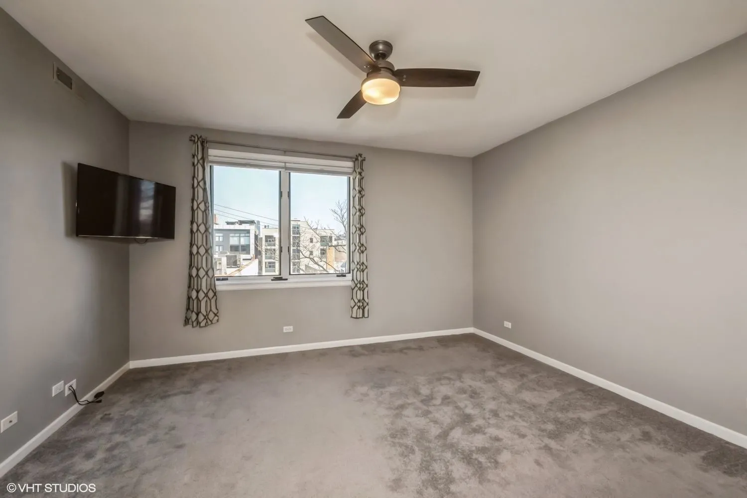 815 N MARSHFIELD AVE 60622-unit#403-Chicago-IL