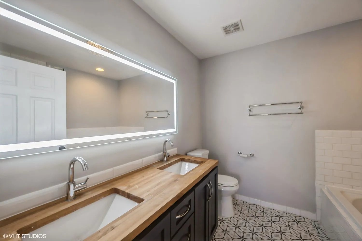 815 N MARSHFIELD AVE 60622-unit#403-Chicago-IL