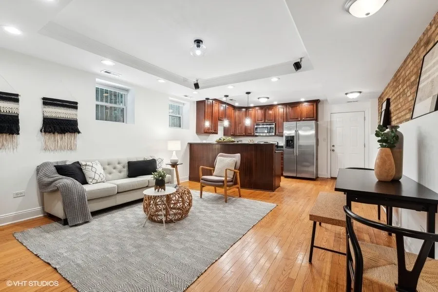 1854 W CHASE AVE 60626-unit#G-W-Chicago-IL